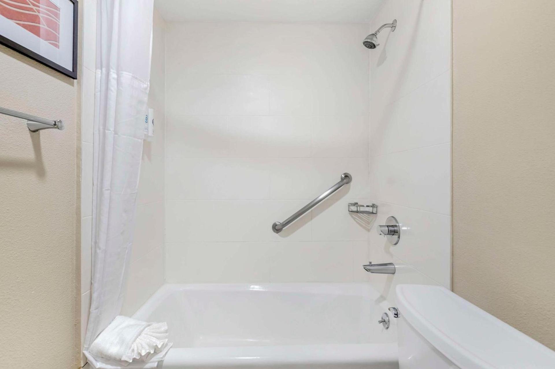 Comfort Inn Santa Monica - West Los Angeles photo 63