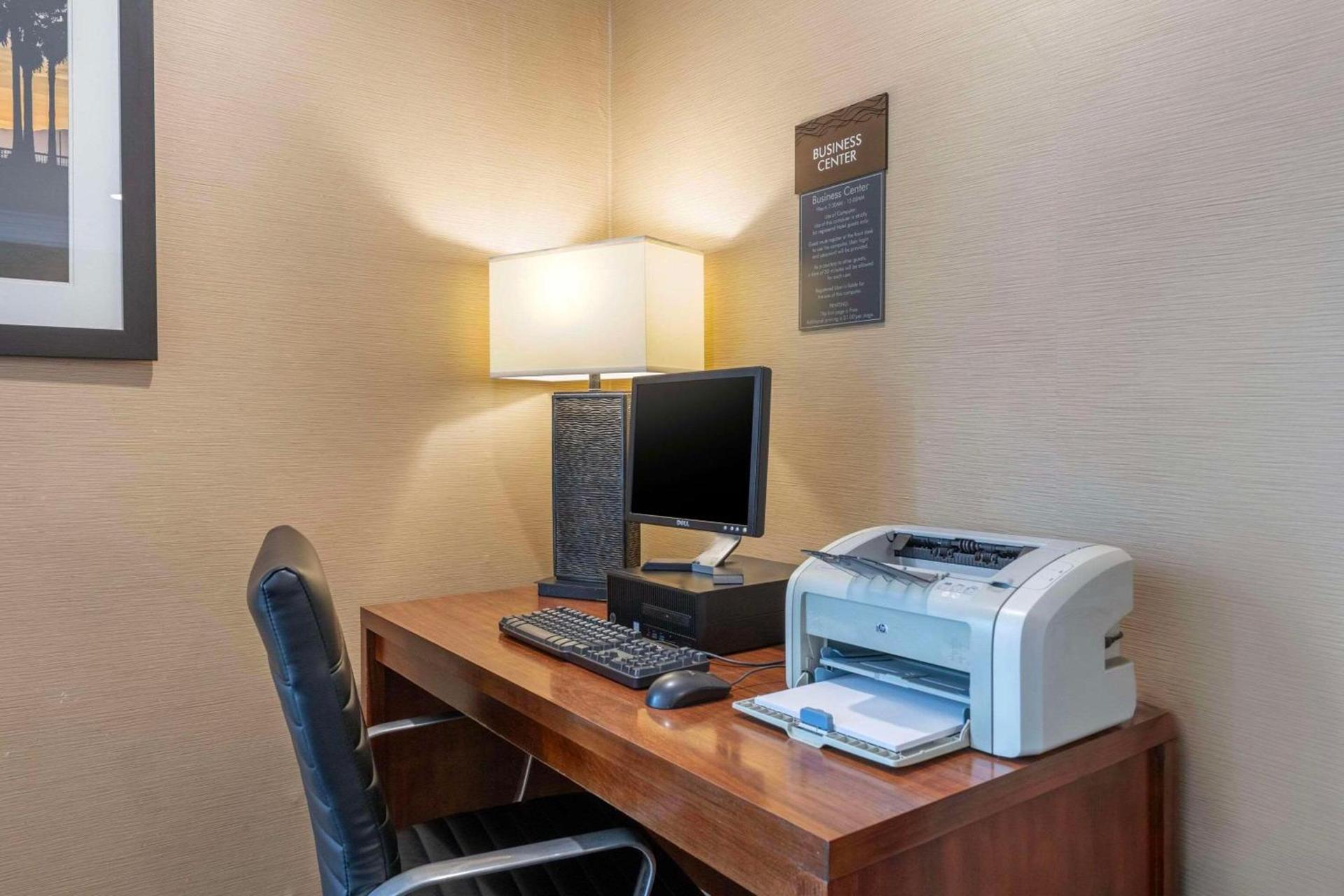 Comfort Inn Santa Monica - West Los Angeles photo 87