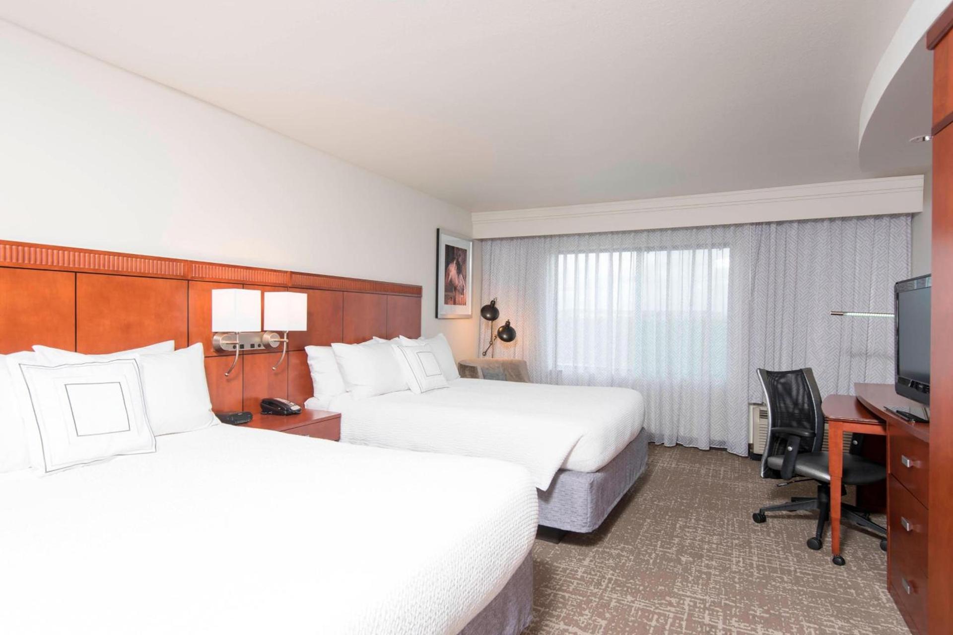 Courtyard by Marriott San Antonio North Stone Oak At Legacy photo 9