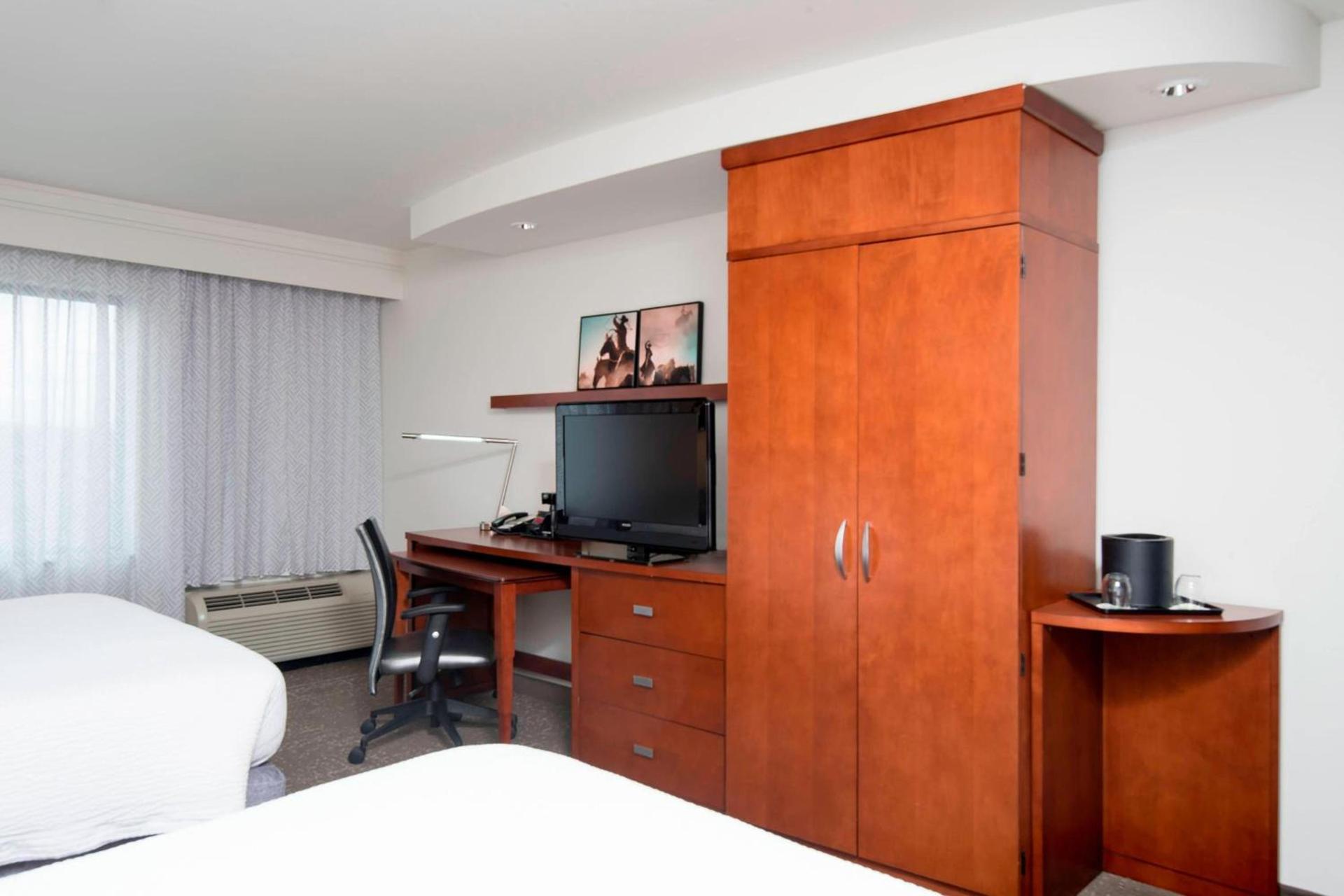 Courtyard by Marriott San Antonio North Stone Oak At Legacy photo 10