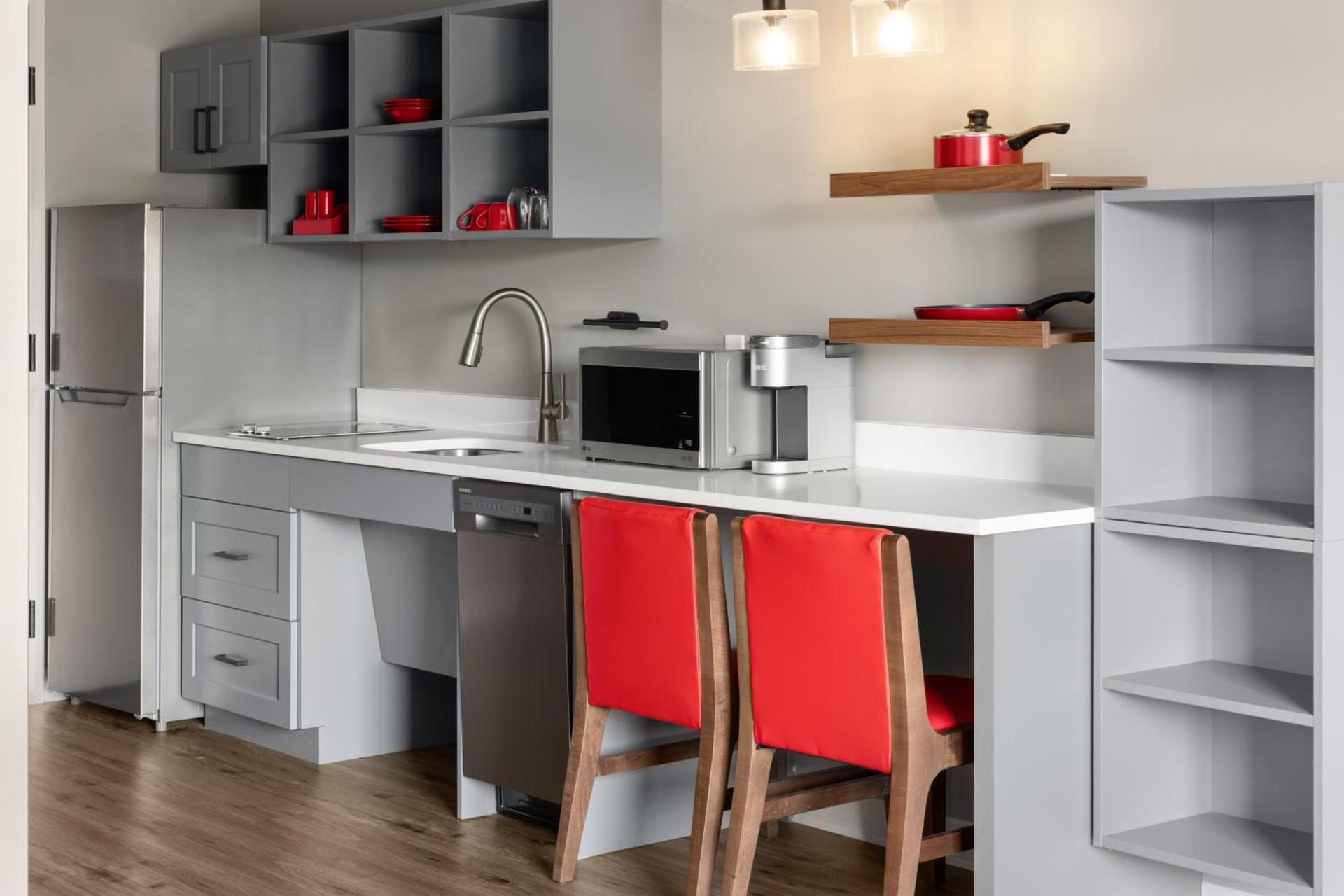 Hawthorn Extended Stay by Wyndham Williston Burlington photo 17
