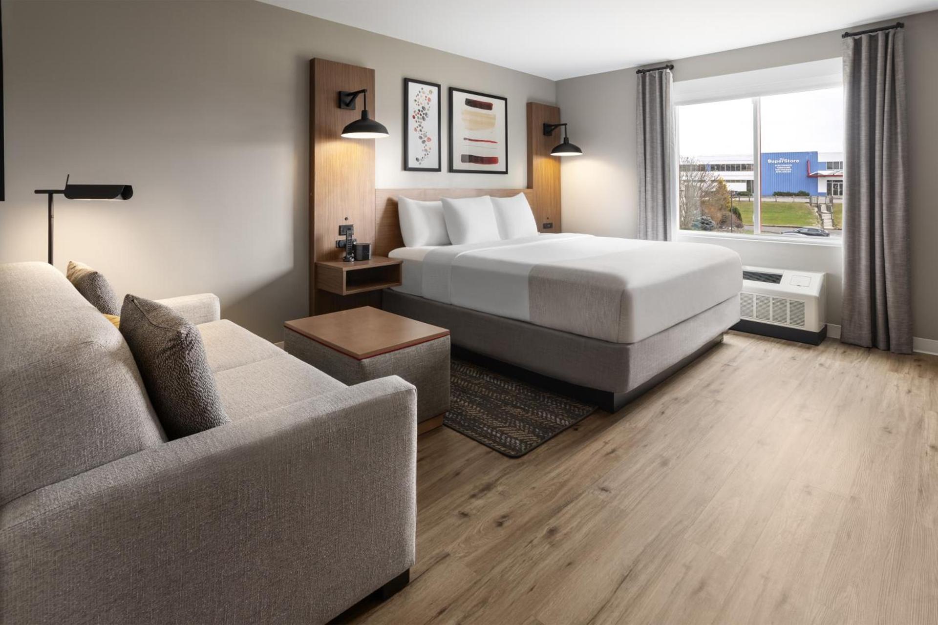 Hawthorn Extended Stay by Wyndham Williston Burlington photo 2