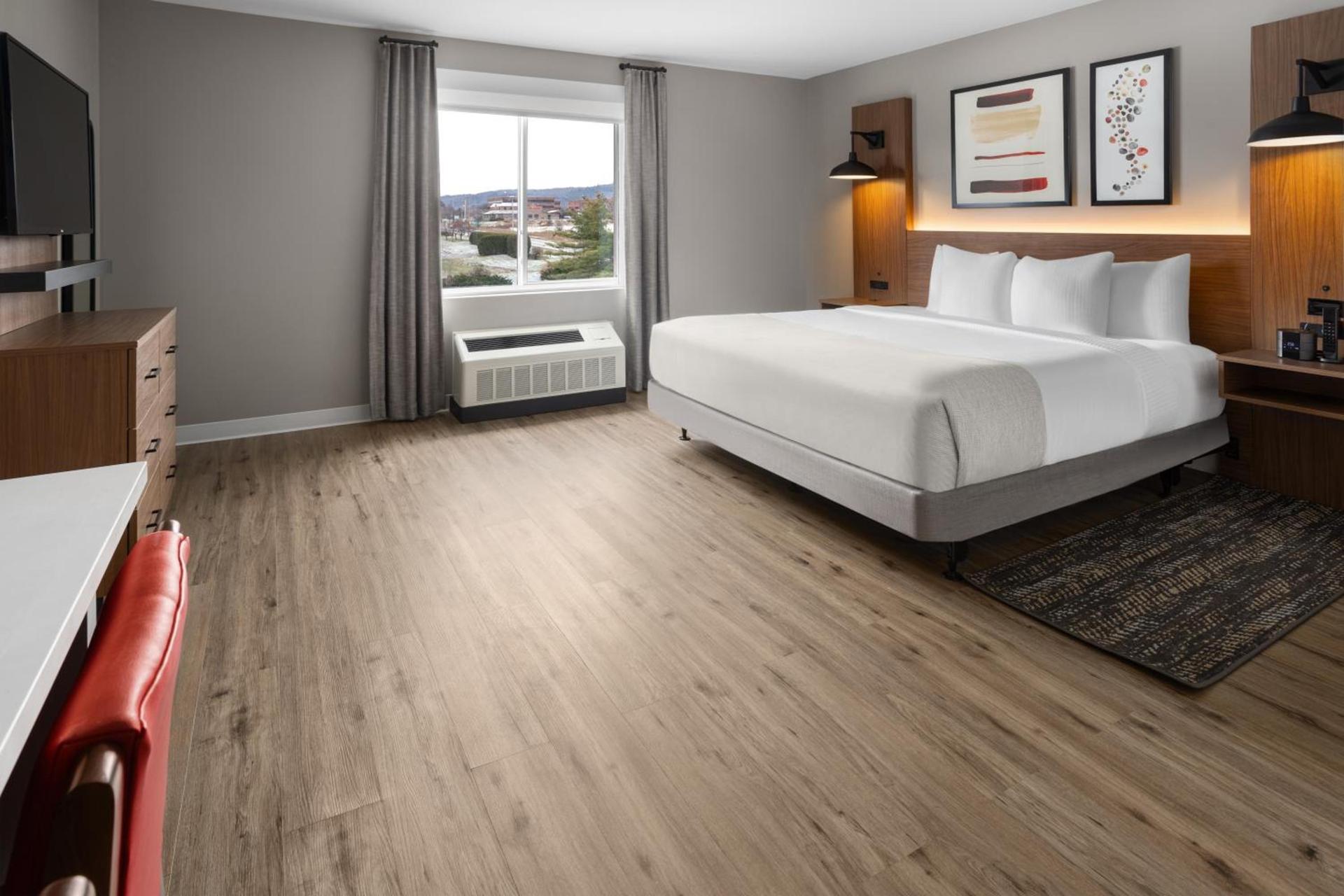 Hawthorn Extended Stay by Wyndham Williston Burlington photo 10