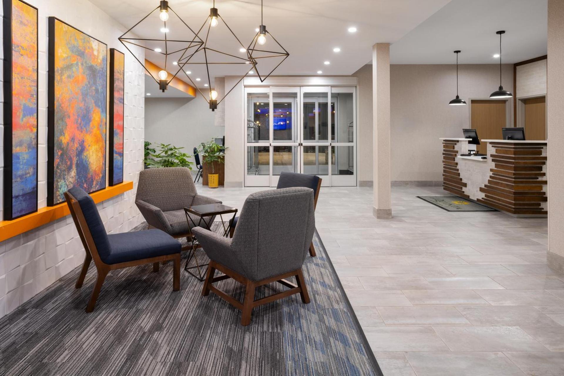 Hawthorn Extended Stay by Wyndham Williston Burlington photo 15