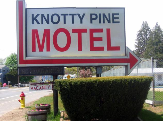 Knotty Pine Motel photo 21