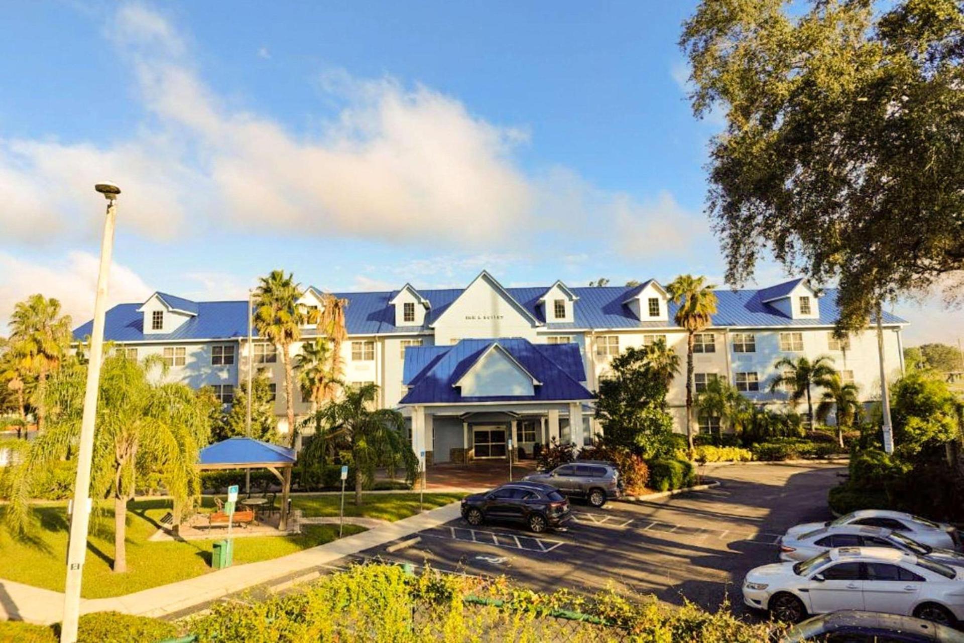 Seffner Inn and Suites photo 1