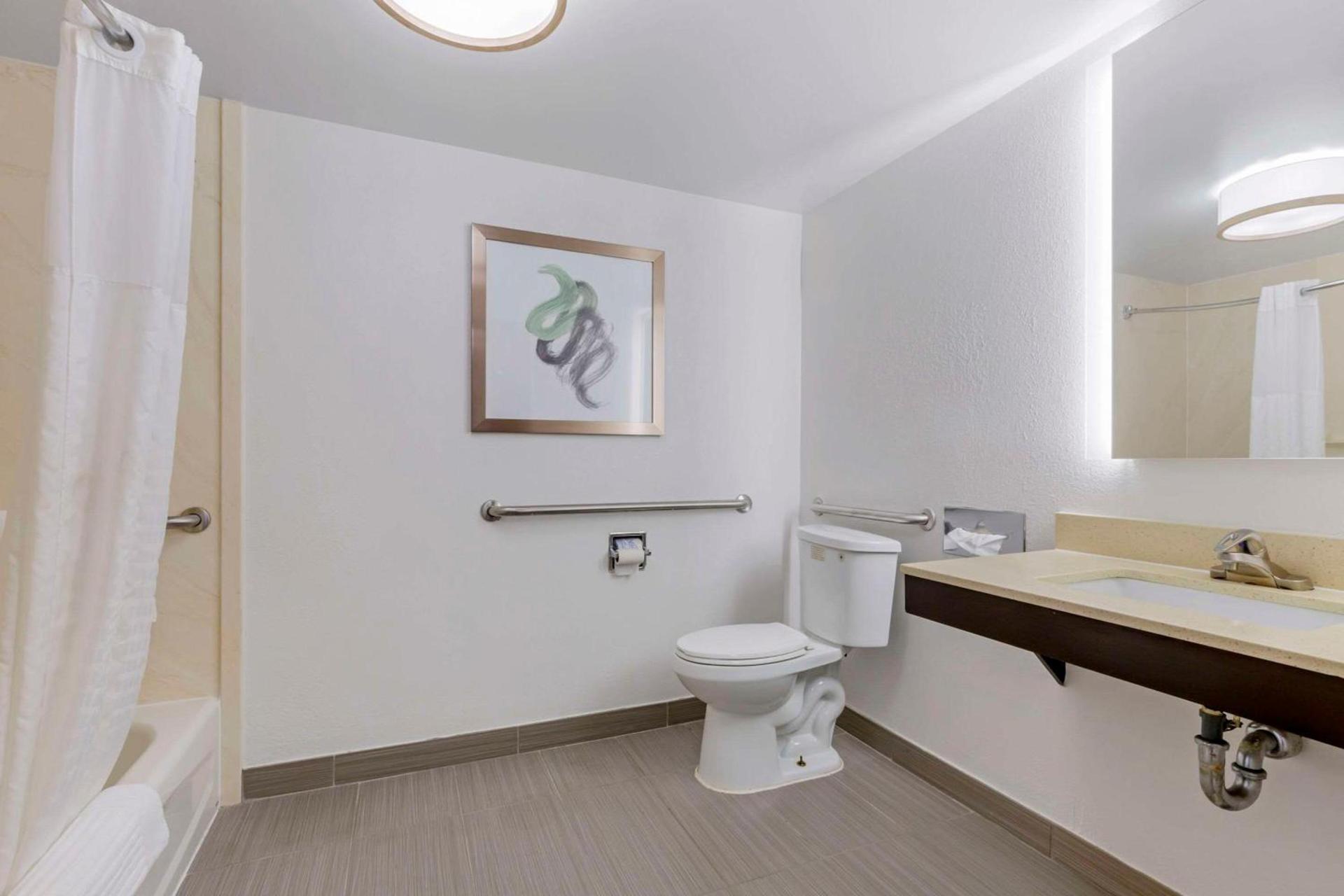 Comfort Inn Laurel - Fort Meade photo 9