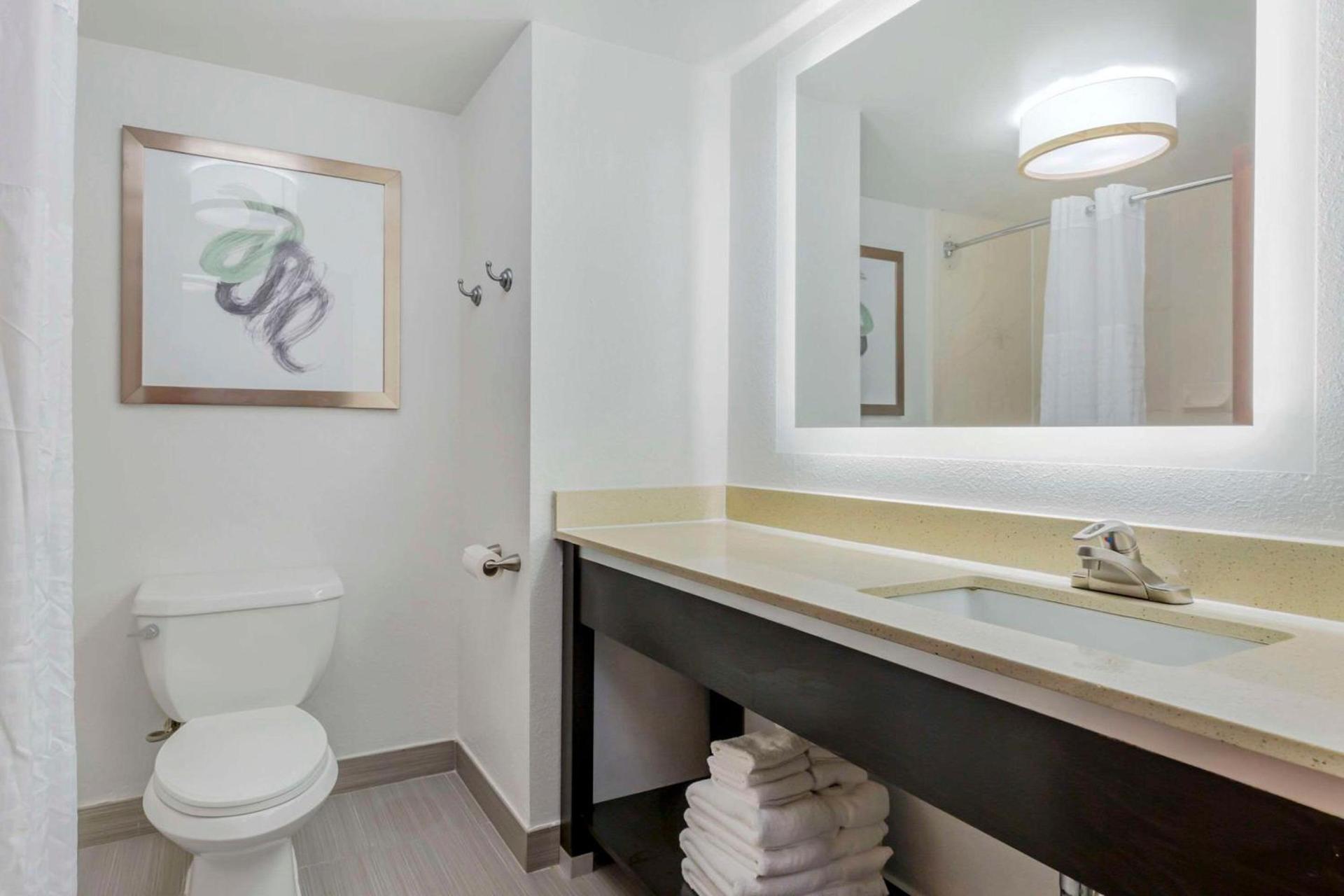 Comfort Inn Laurel - Fort Meade photo 21