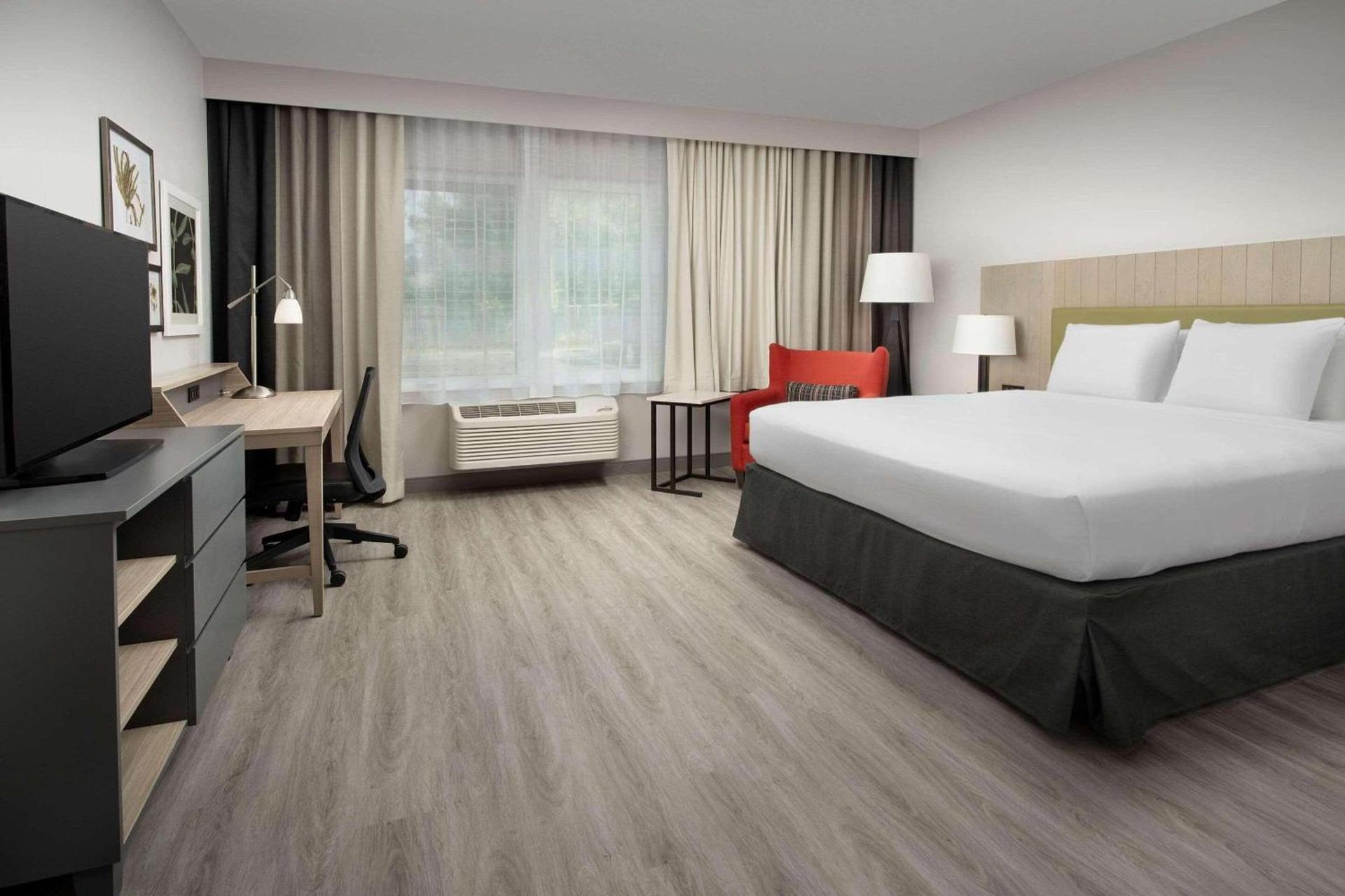 Country Inn & Suites by Radisson, Seattle-Tacoma International Airport, WA photo 6