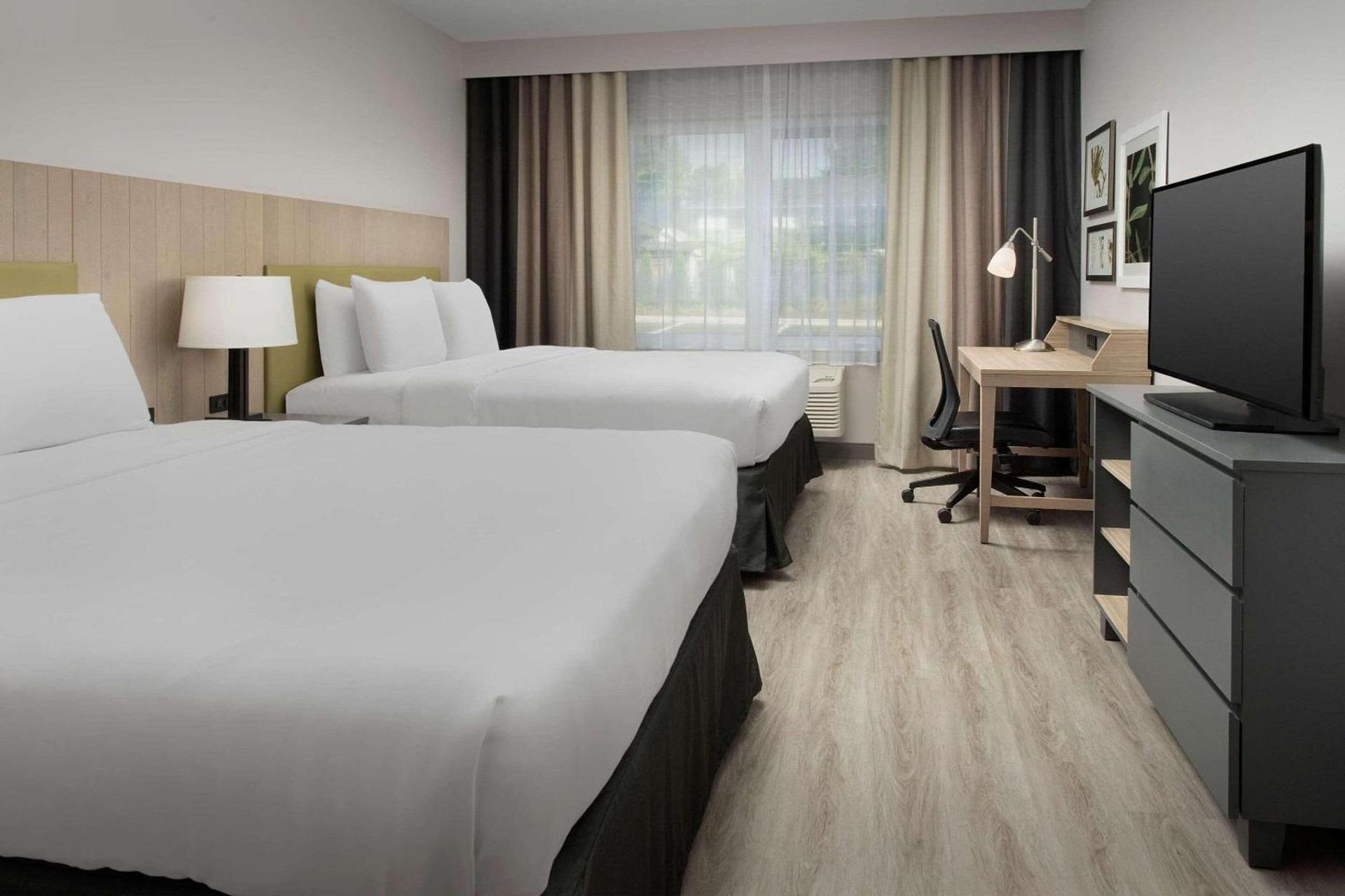 Country Inn & Suites by Radisson, Seattle-Tacoma International Airport, WA photo 7