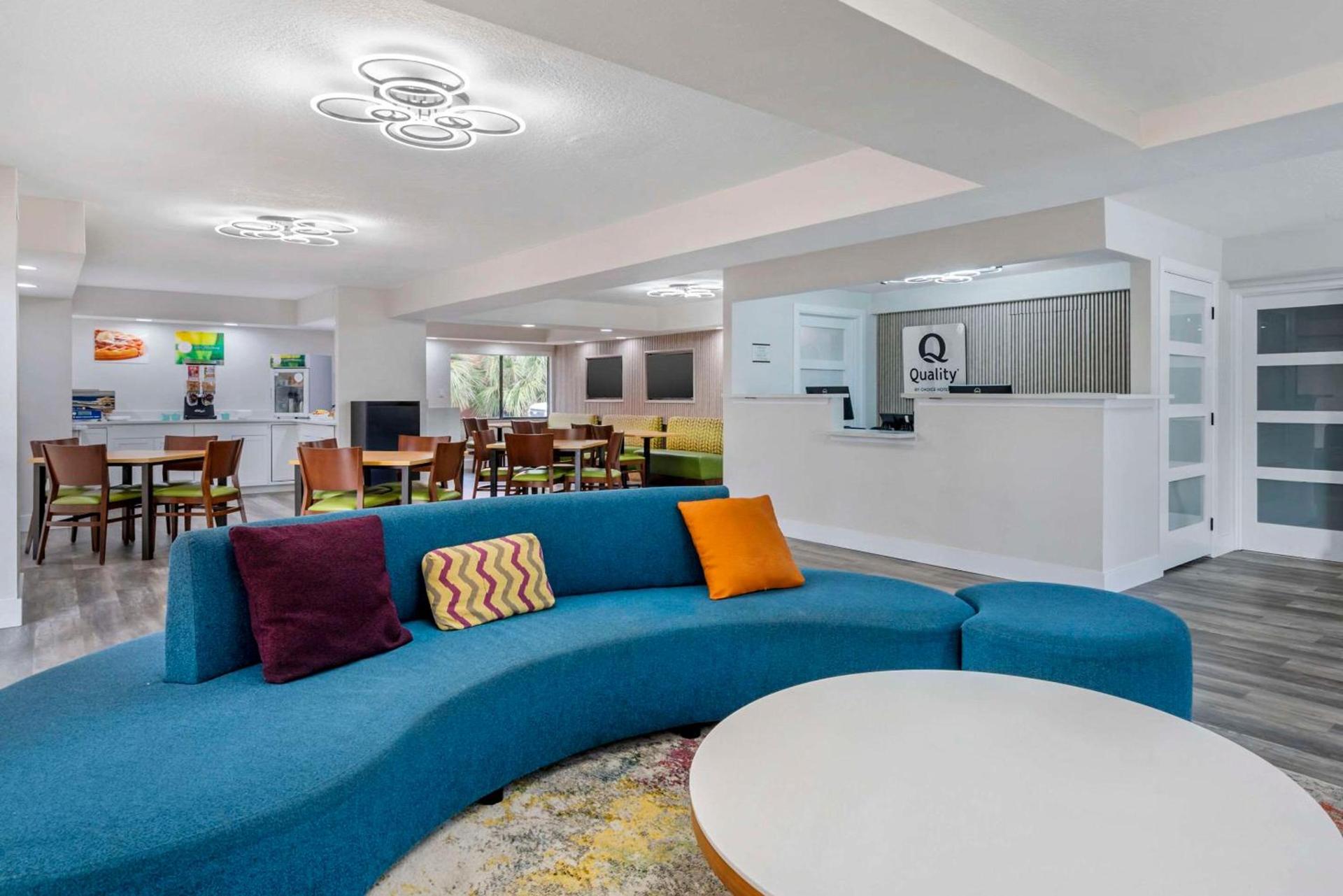 Quality Inn & Suites Orlando East - UCF Area photo 4