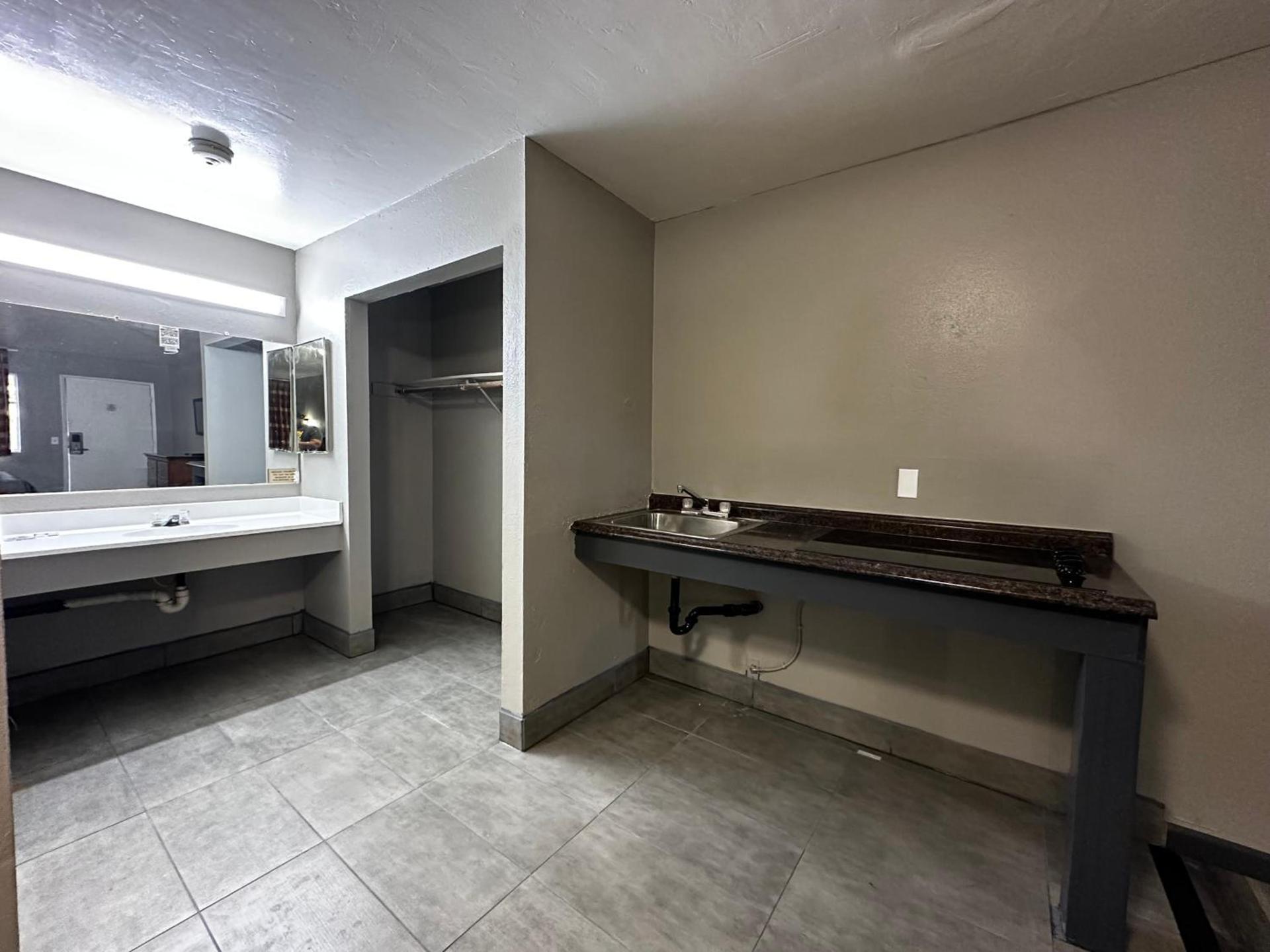 Sunpark Inn & Suites photo 25