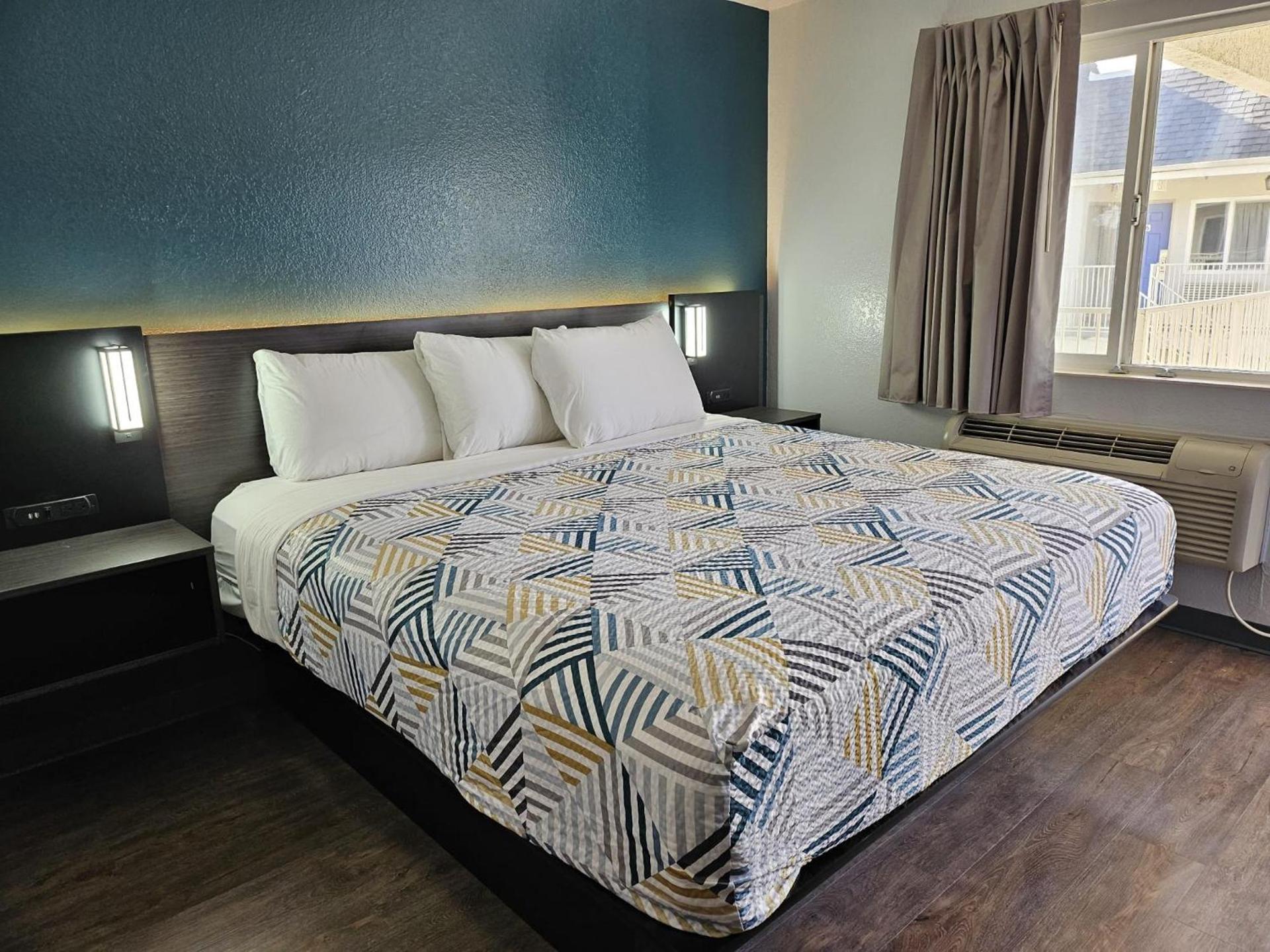 Motel 6-Westminster, CA - North photo 39
