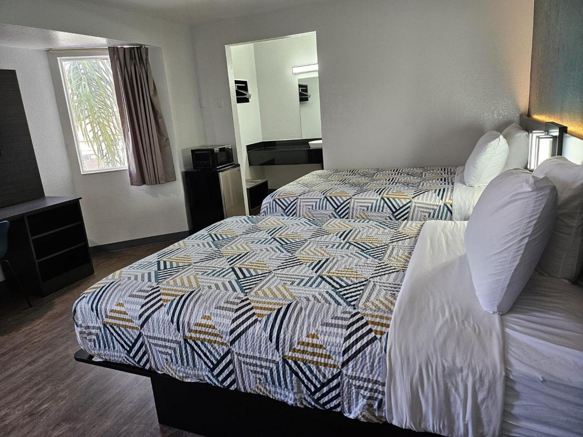 Motel 6-Westminster, CA - North photo 11