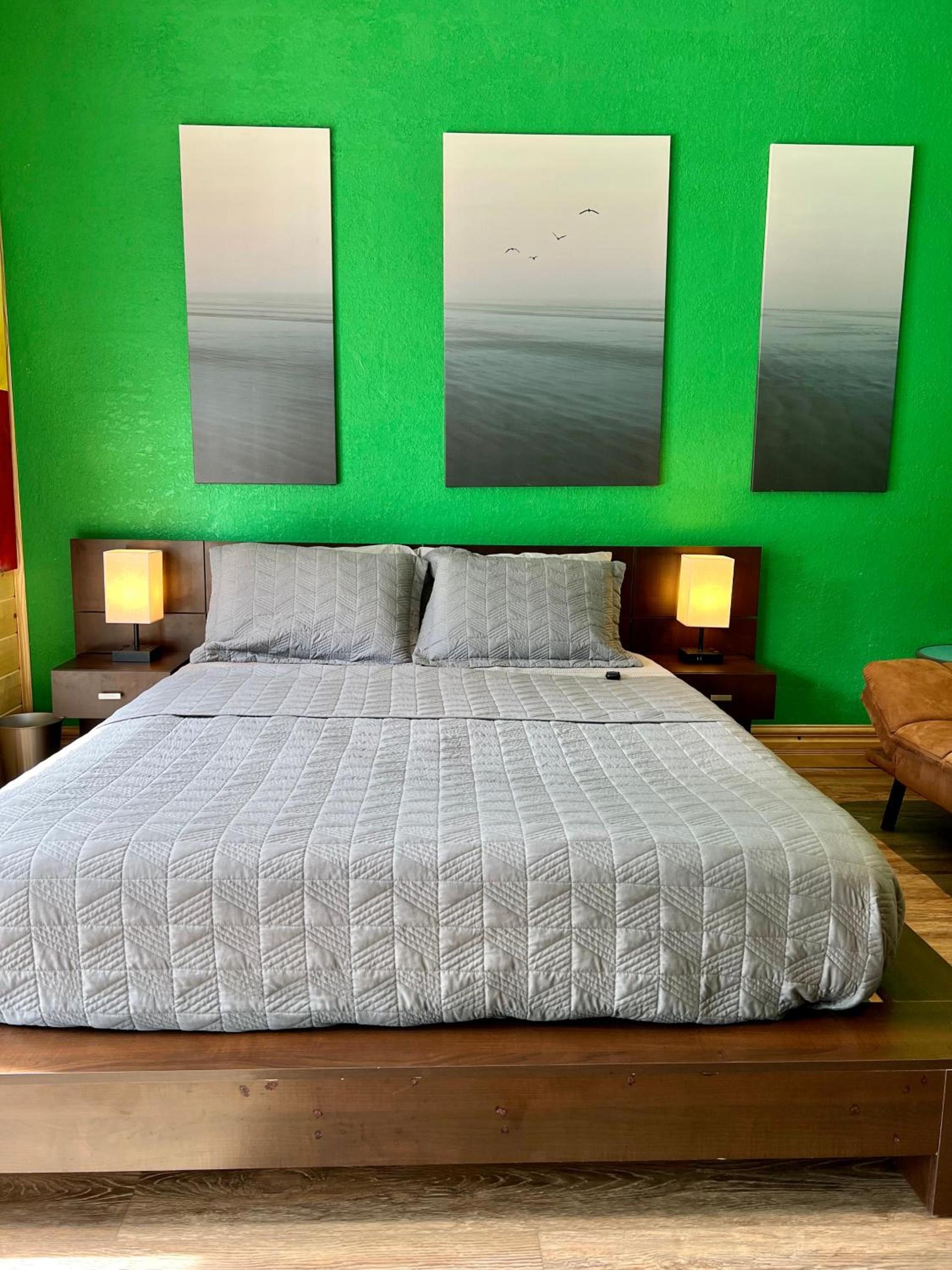The Tatman Evergreen Suite photo 9