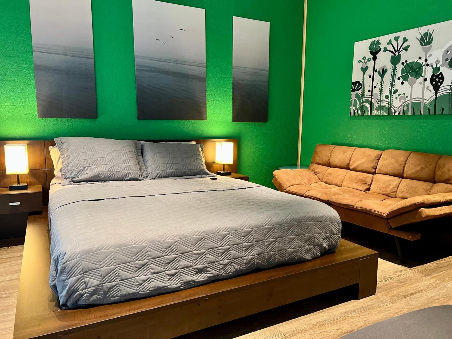 The Tatman Evergreen Suite photo 6