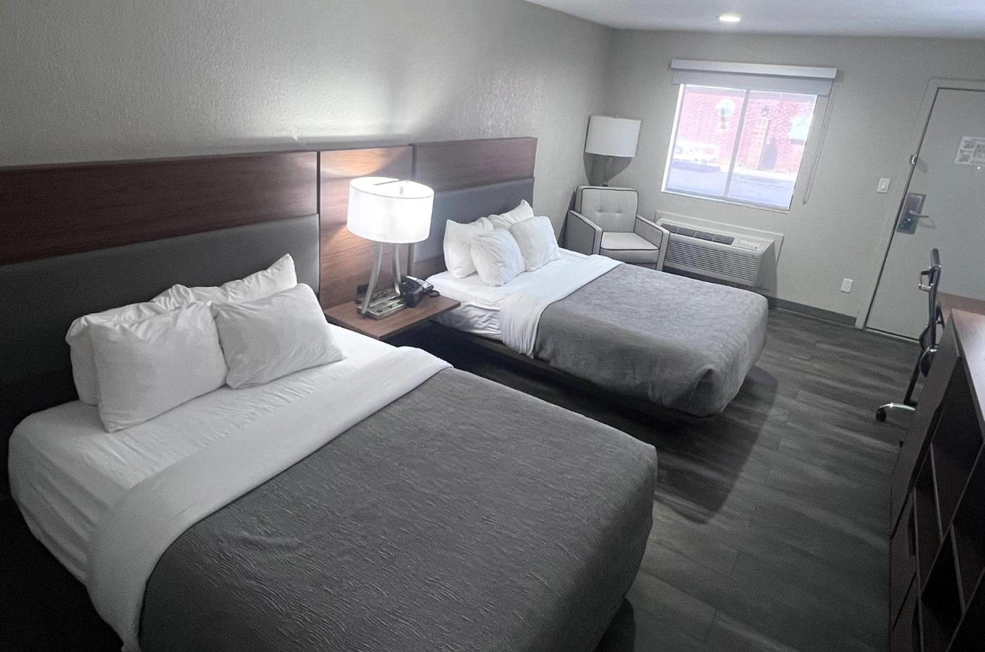 SureStay Plus by Best Western Alamogordo White Sands photo 46