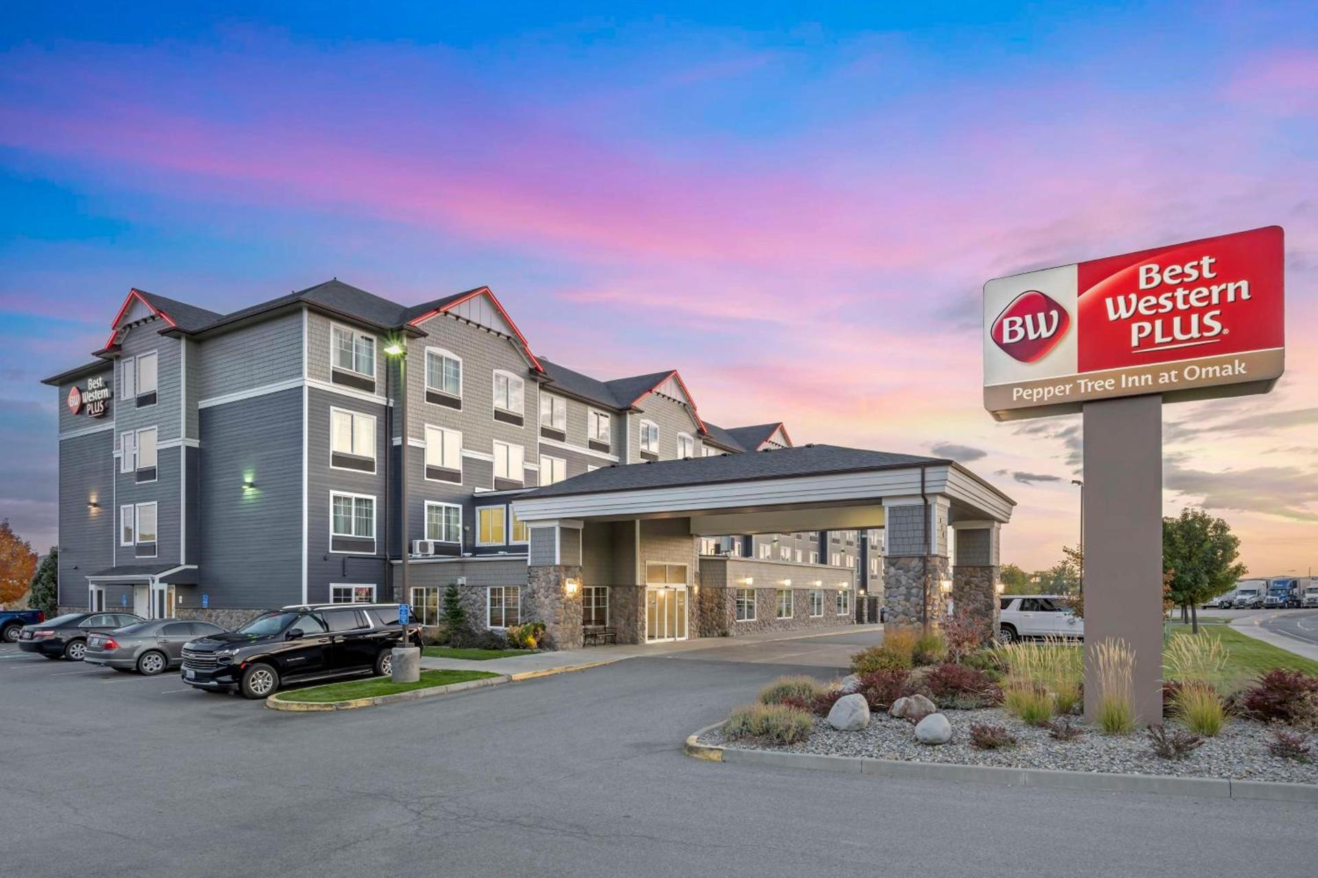 Best Western PLUS Peppertree Inn at Omak — hotel in Omak
