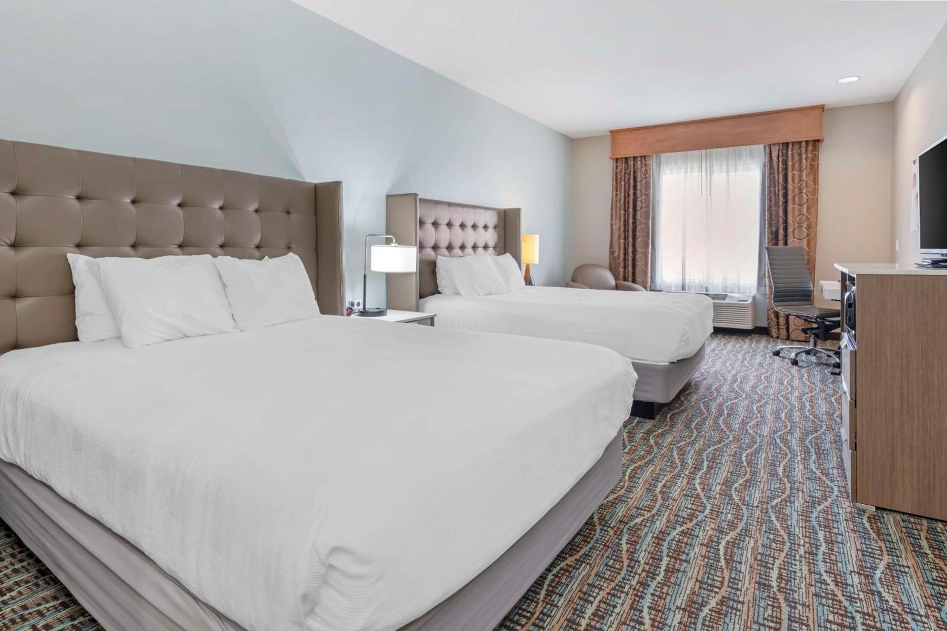 Best Western PLUS Peppertree Inn at Omak photo 24