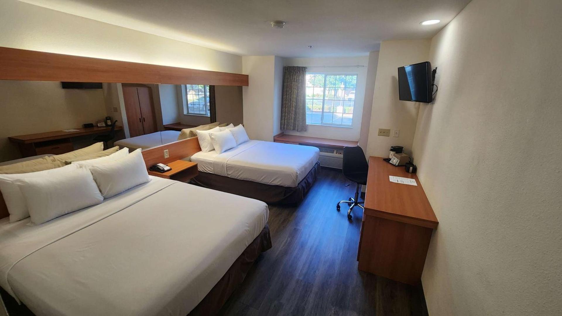 SureStay by Best Western Sacramento South Natomas photo 25