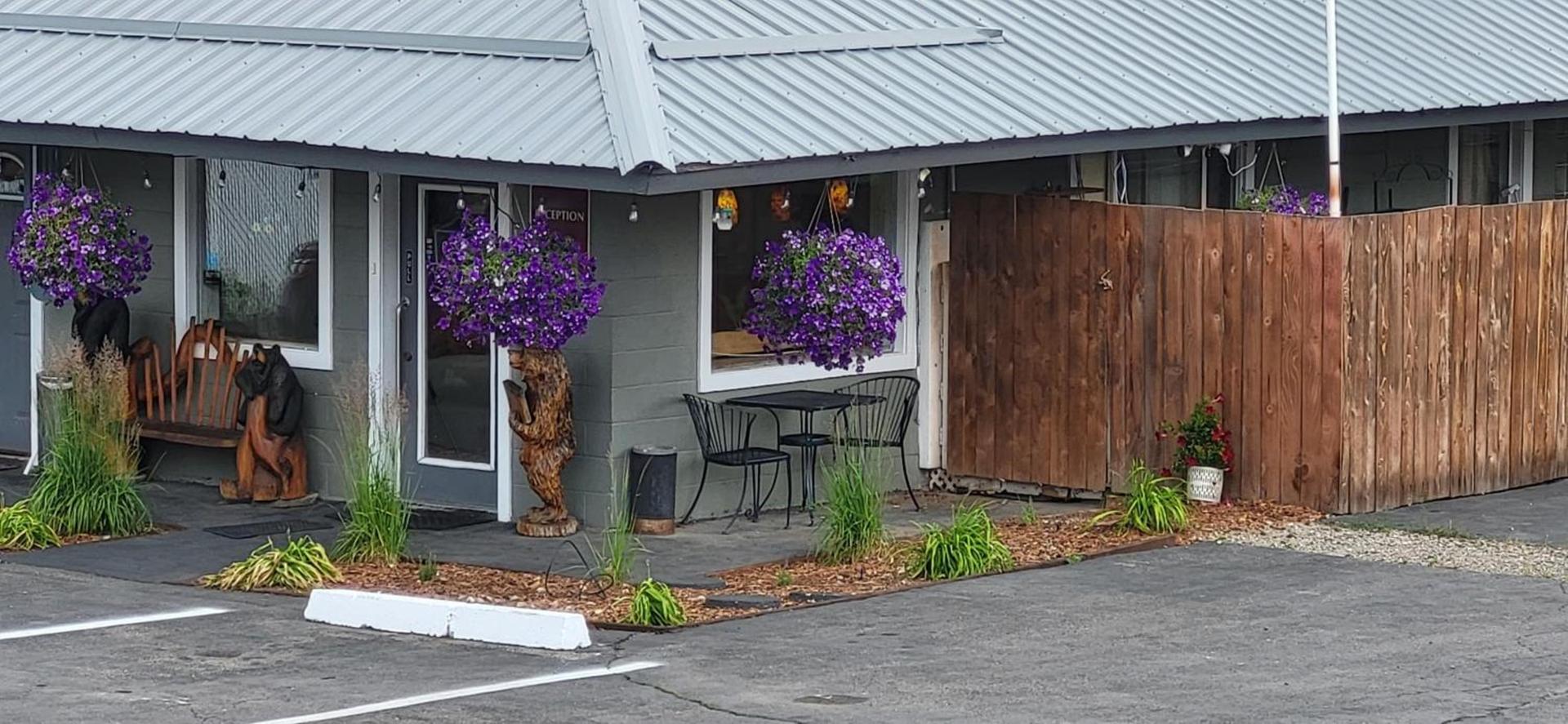 Sandman Motel photo 4