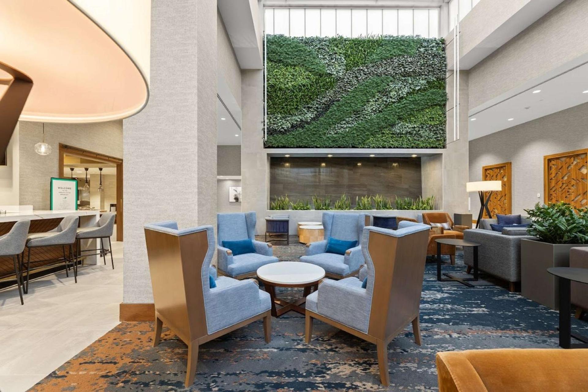 Embassy Suites By Hilton Irving Las Colinas photo 11