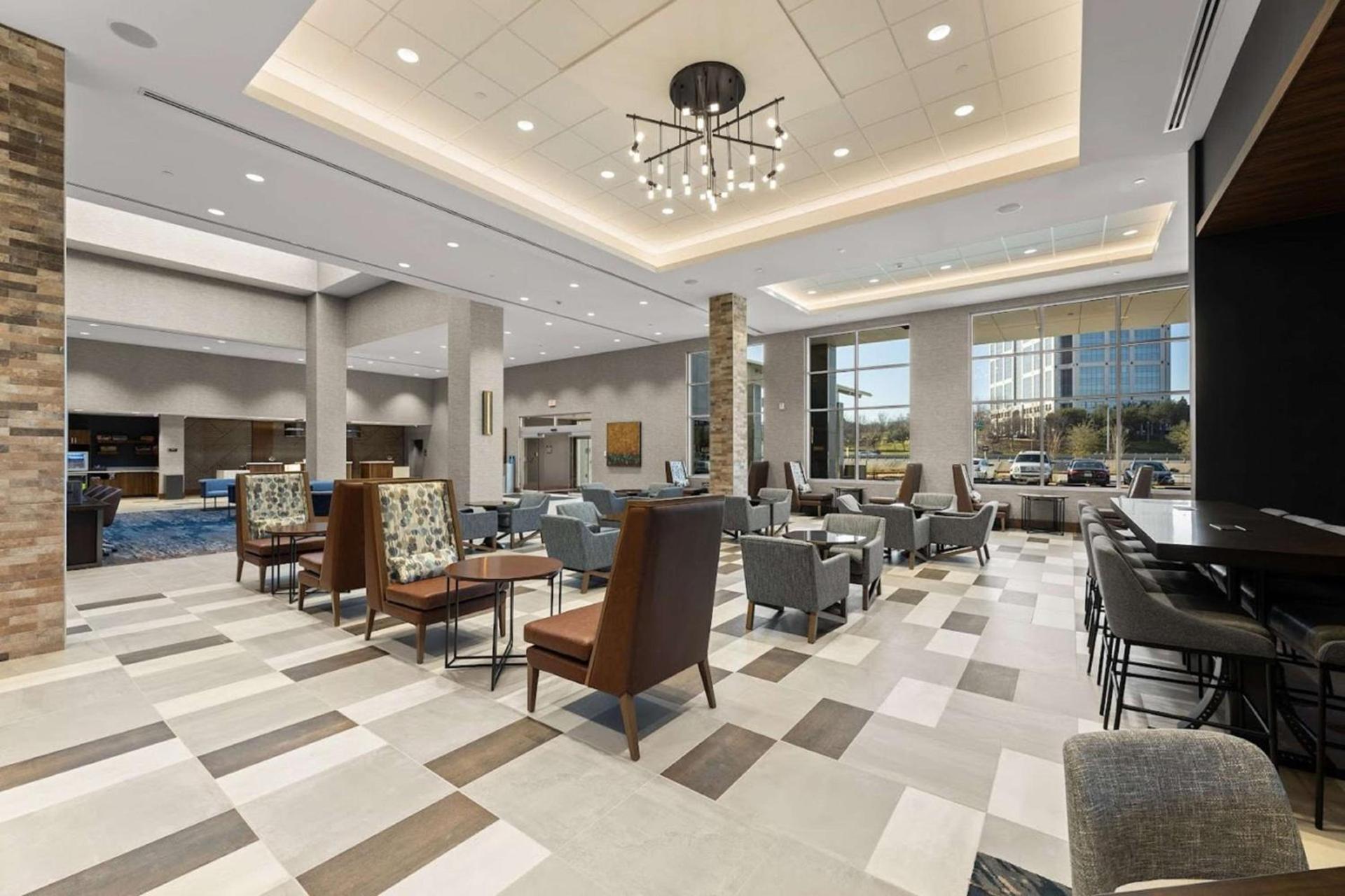 Embassy Suites By Hilton Irving Las Colinas photo 12