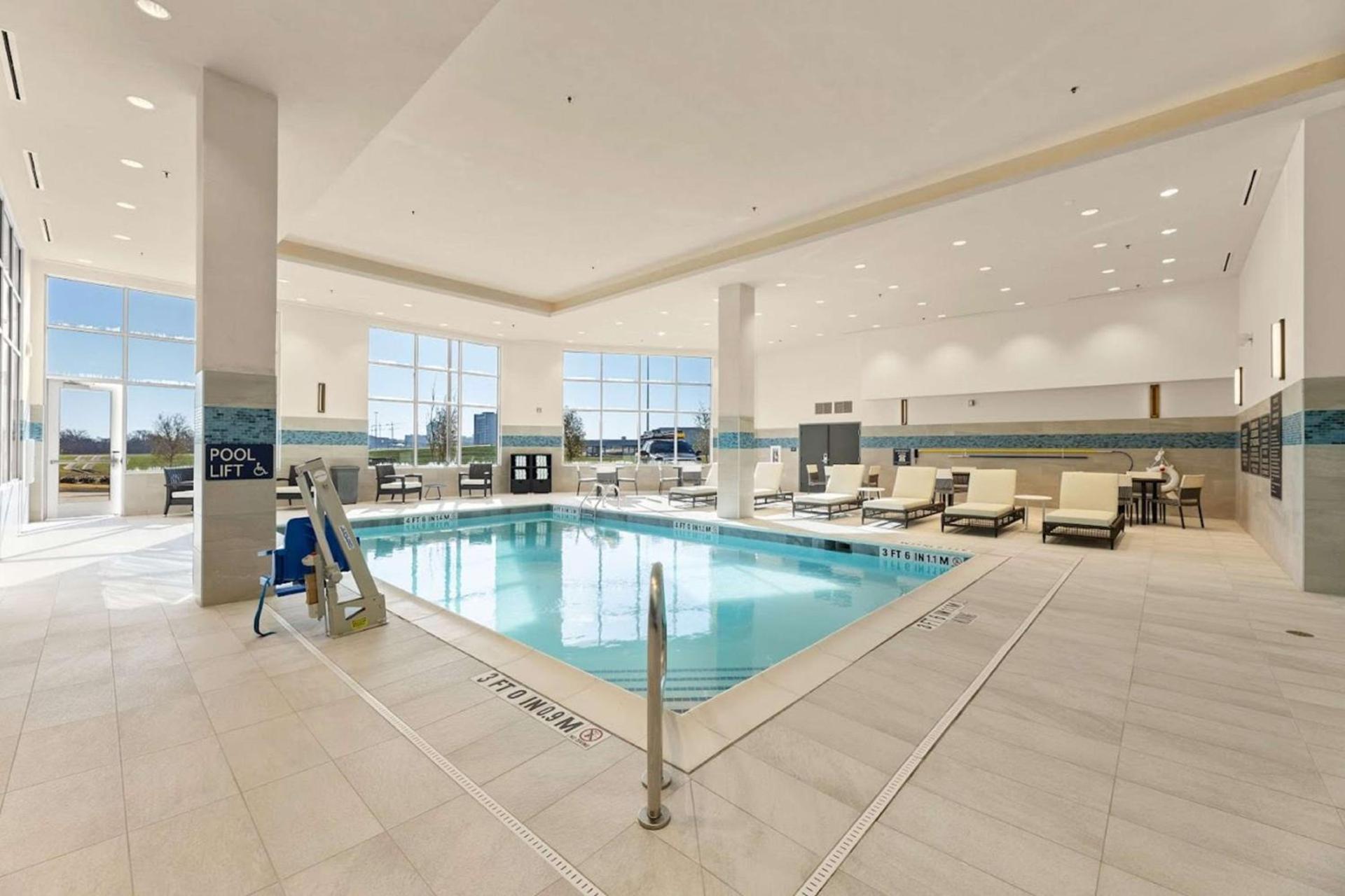 Embassy Suites By Hilton Irving Las Colinas photo 17
