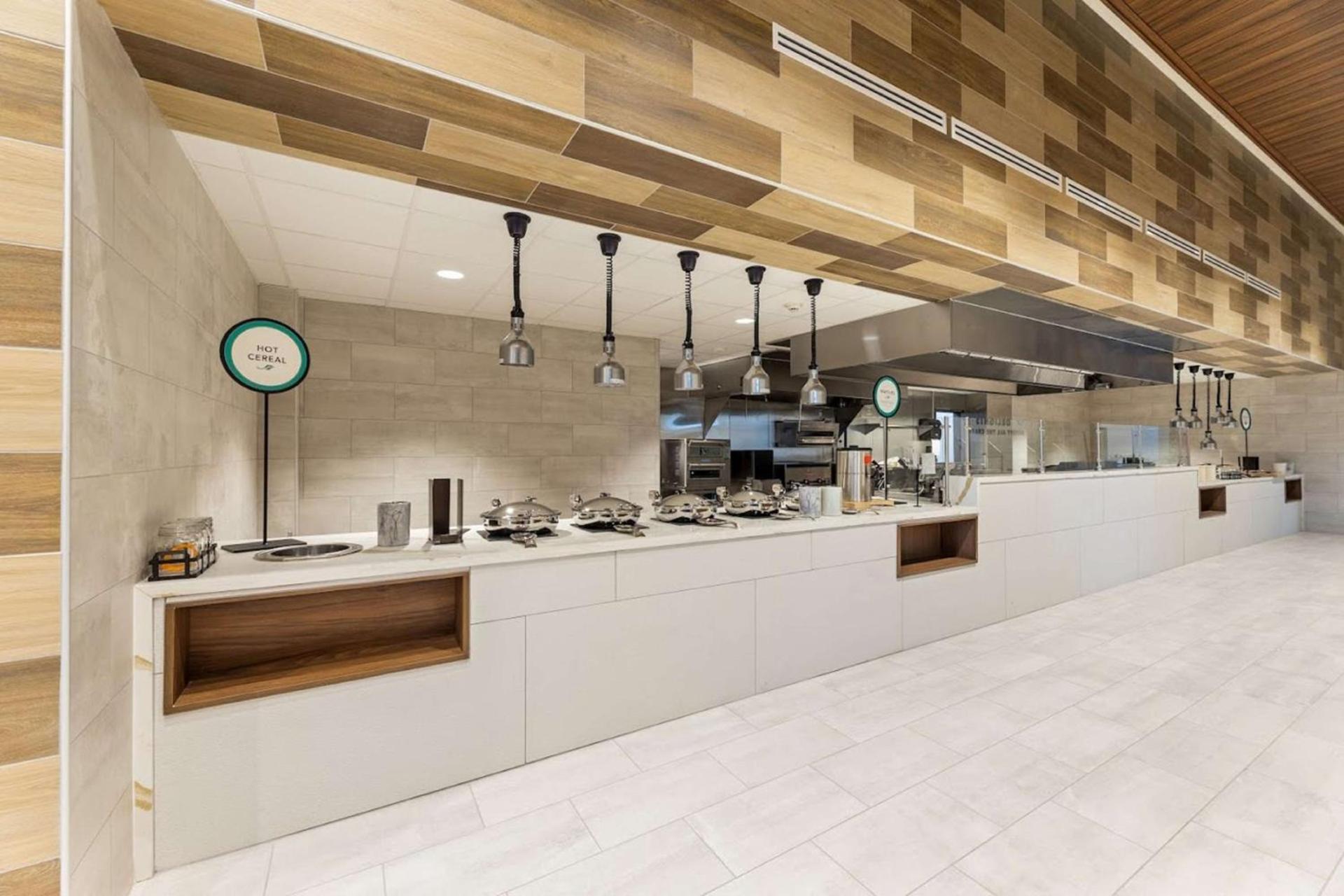 Embassy Suites By Hilton Irving Las Colinas photo 23