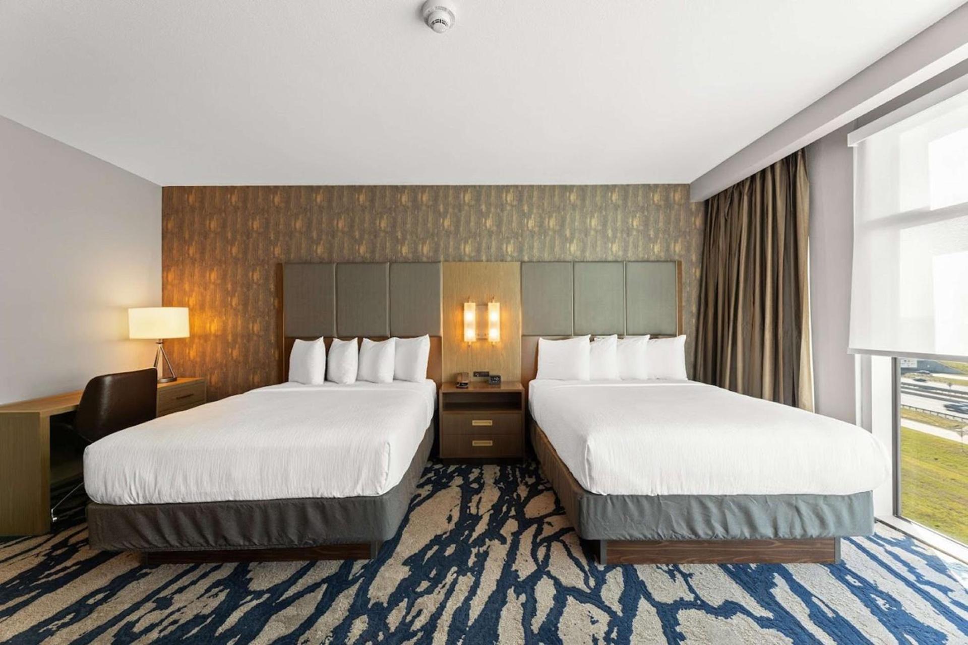 Embassy Suites By Hilton Irving Las Colinas photo 30