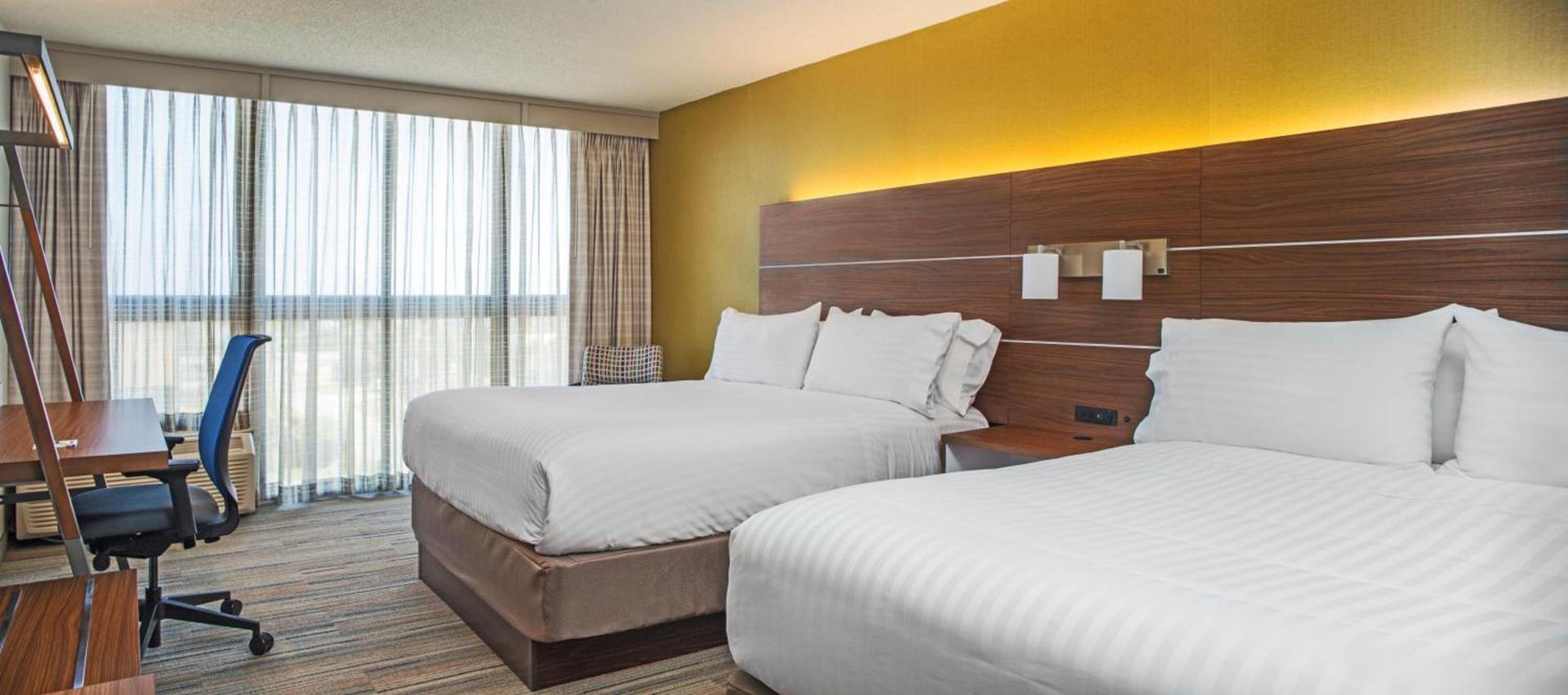 Holiday Inn Express Nags Head Oceanfront by IHG photo 6