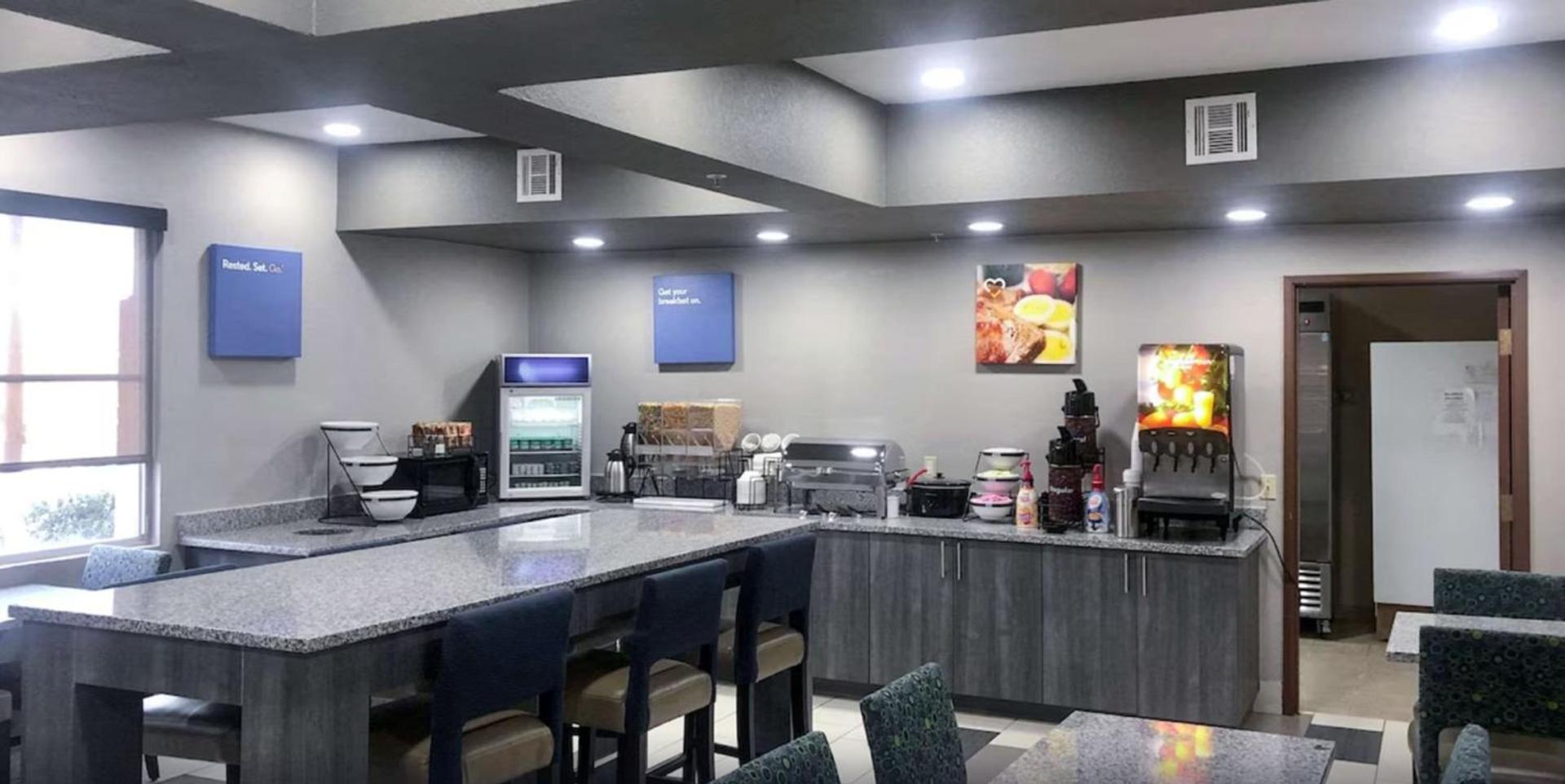Comfort Inn Owasso – Tulsa photo 26