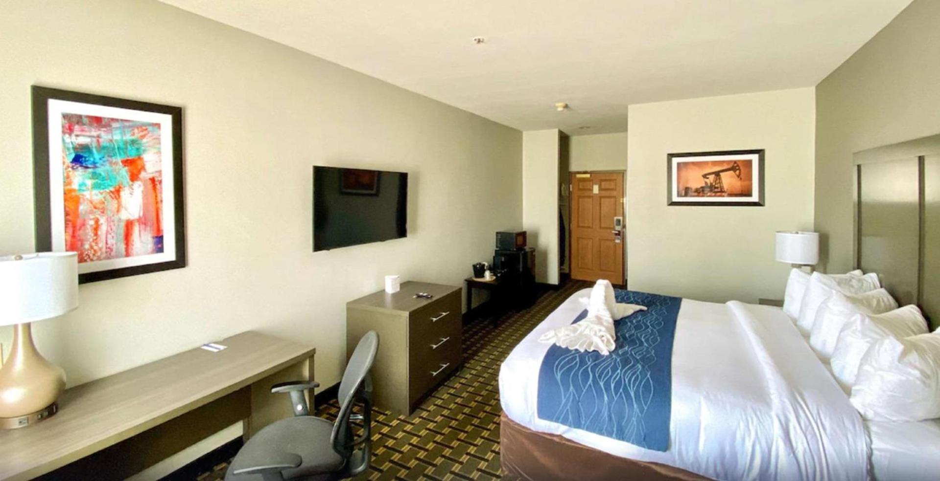 Comfort Inn Owasso – Tulsa photo 23