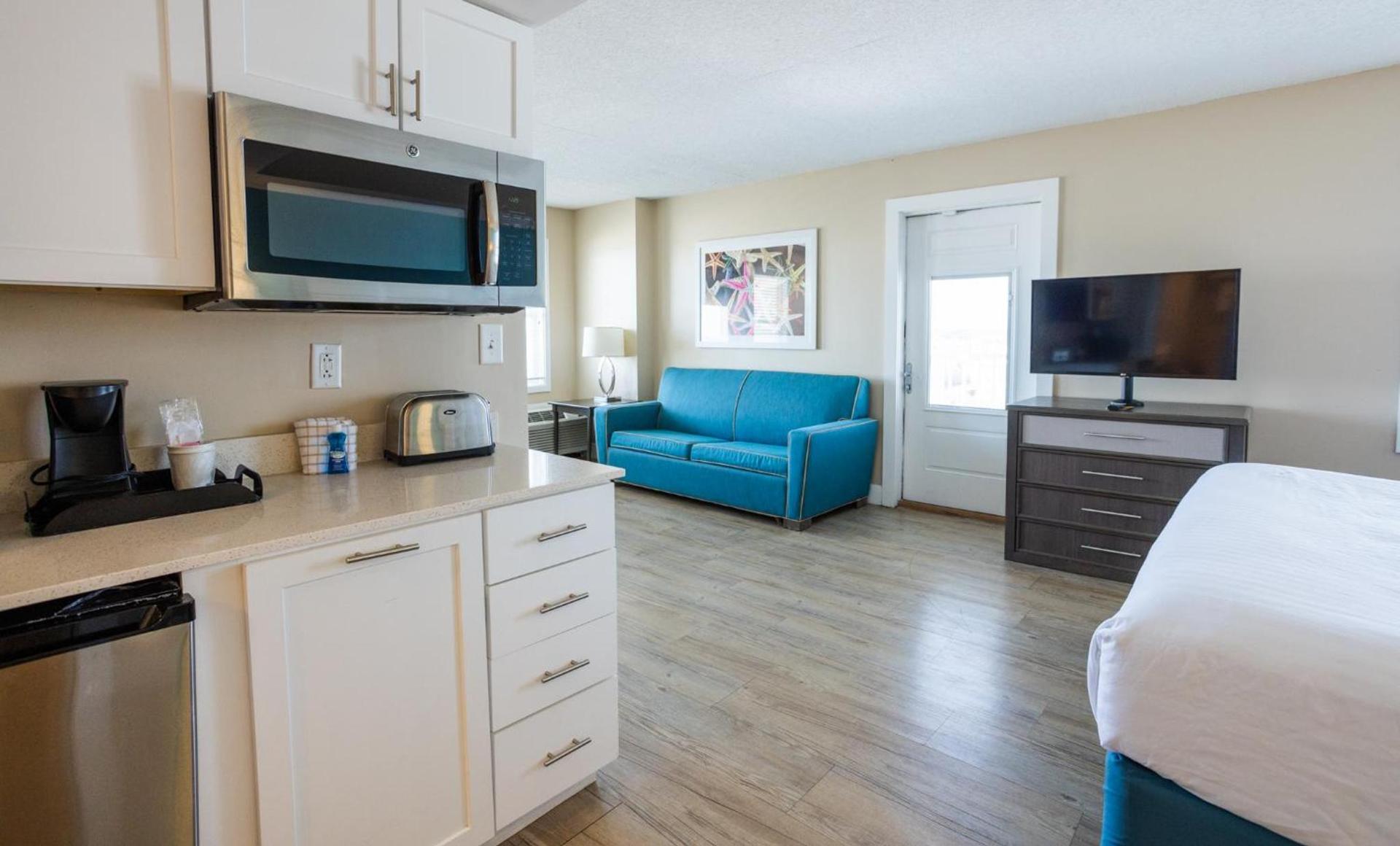 Commander Hotel & Suites photo 43