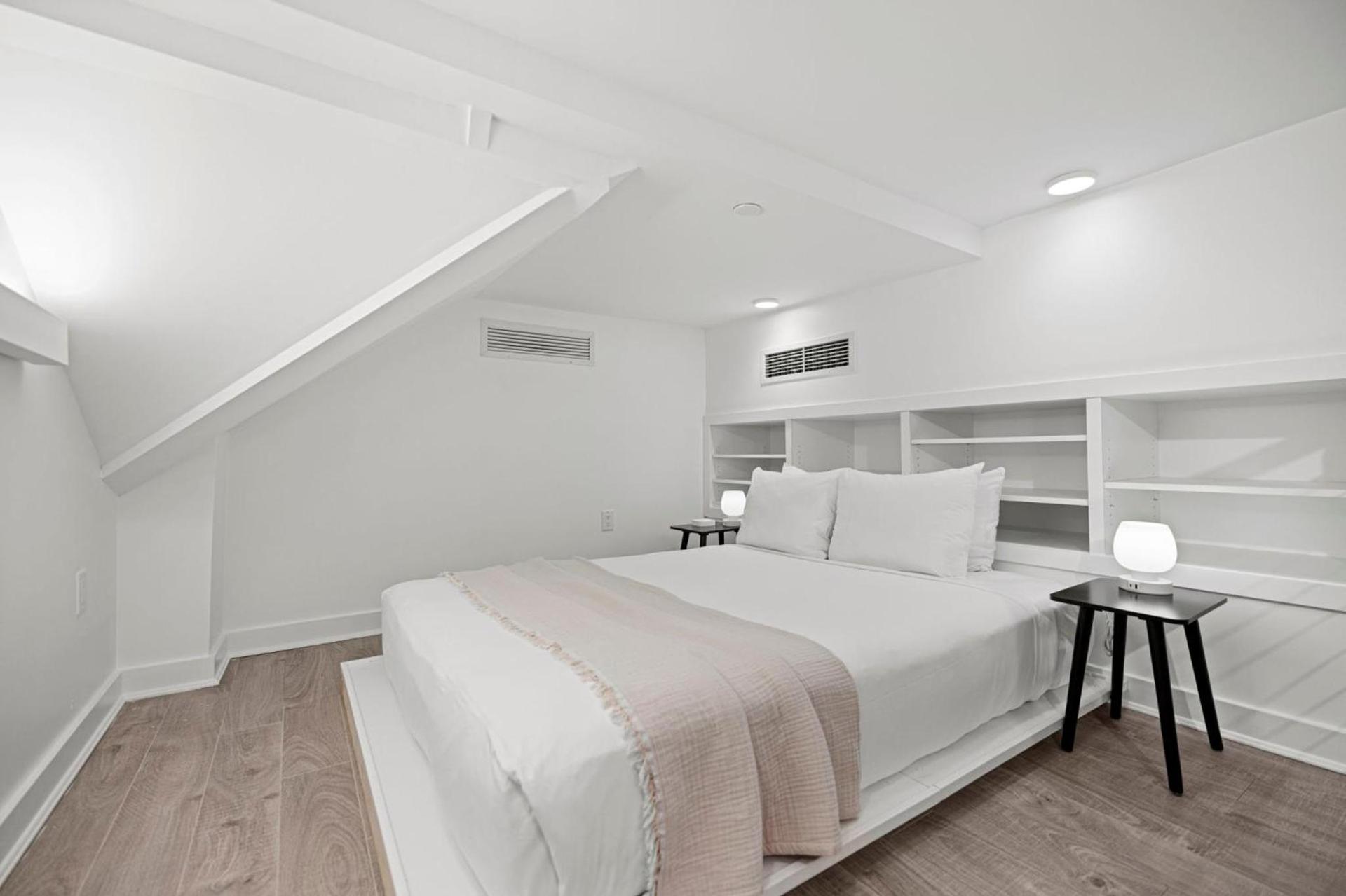 Placemakr Dupont Circle photo 68