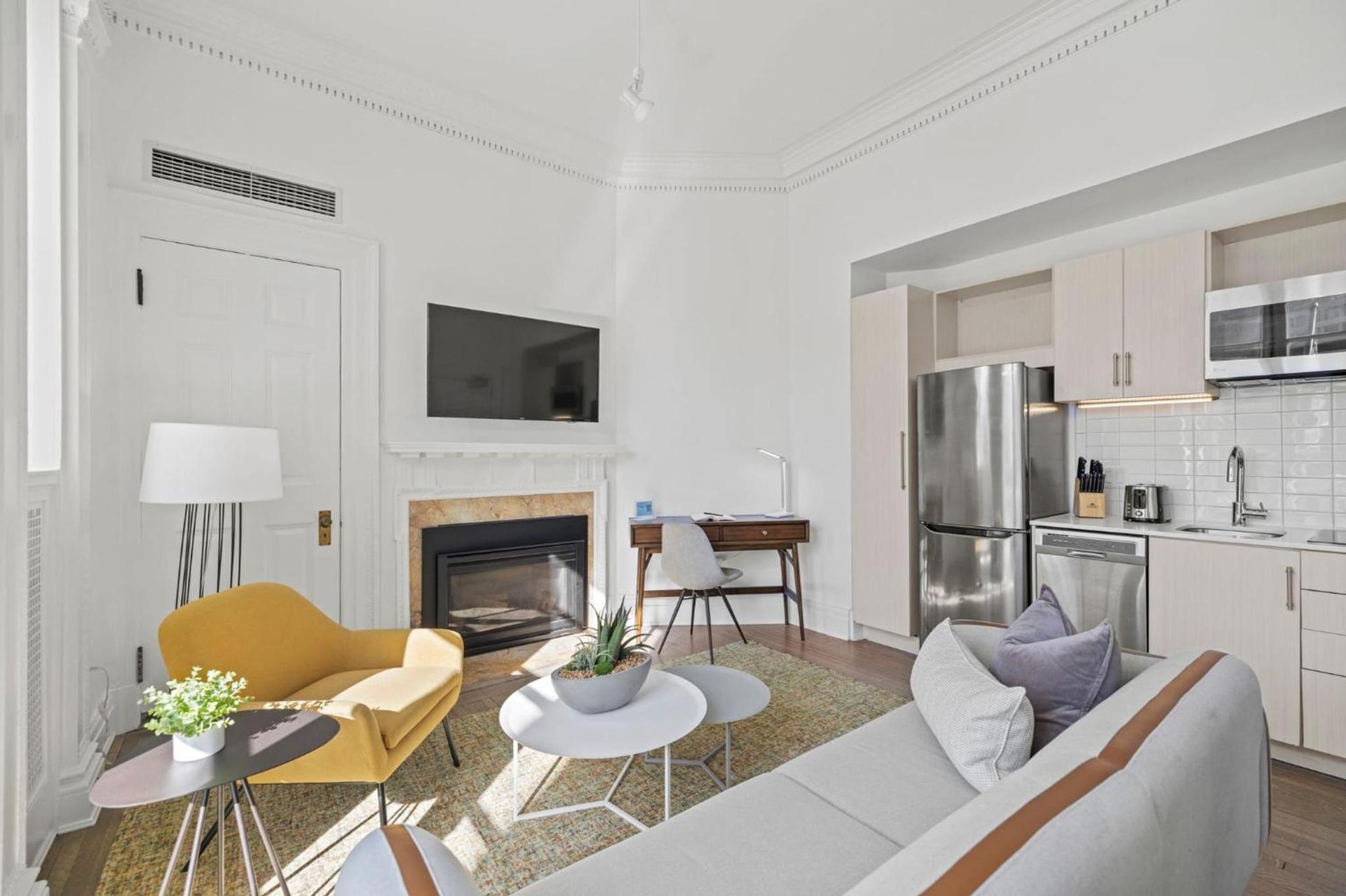 Placemakr Dupont Circle photo 87