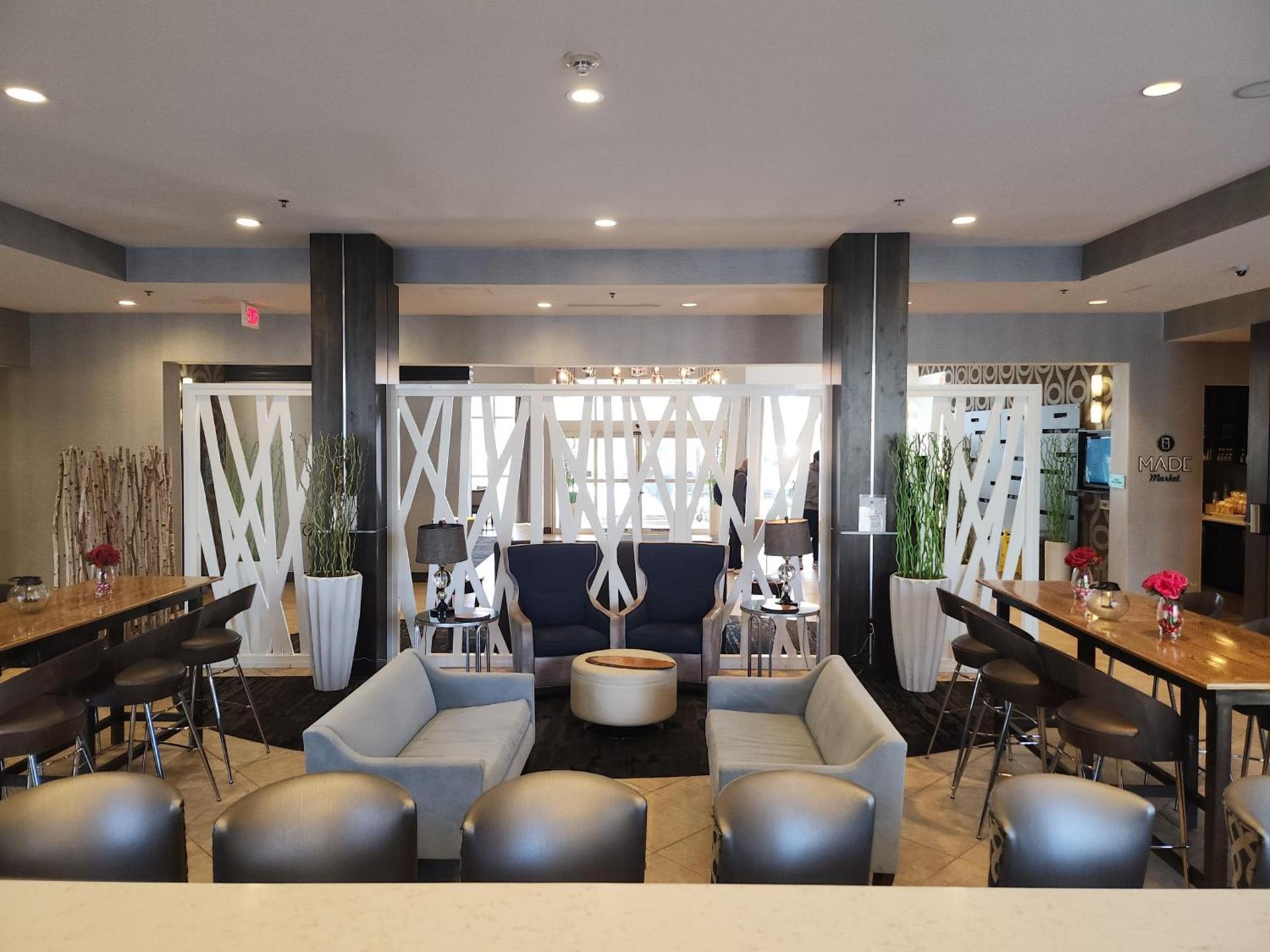 DoubleTree by Hilton North Charleston - Convention Center photo 44