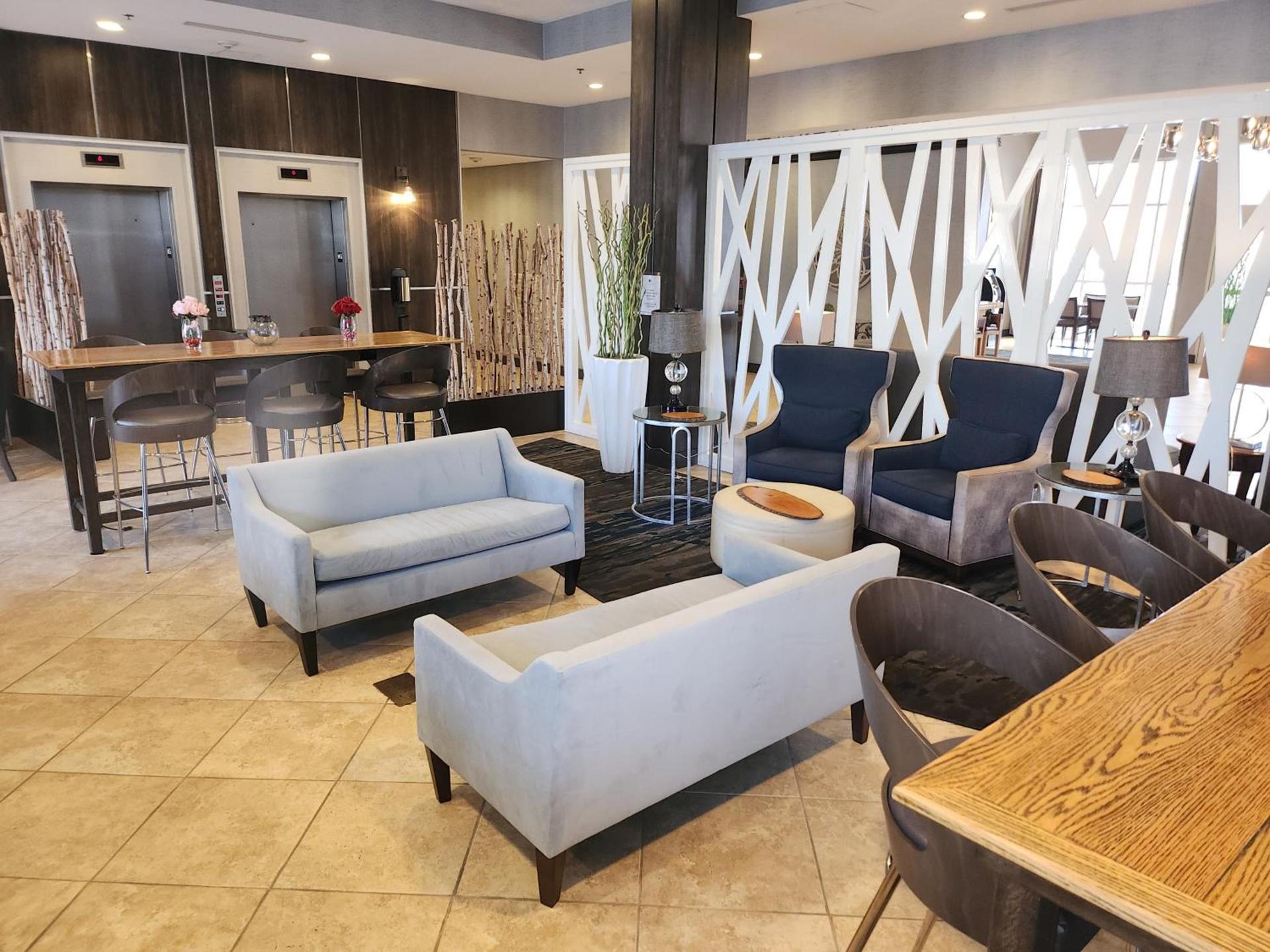 DoubleTree by Hilton North Charleston - Convention Center photo 45