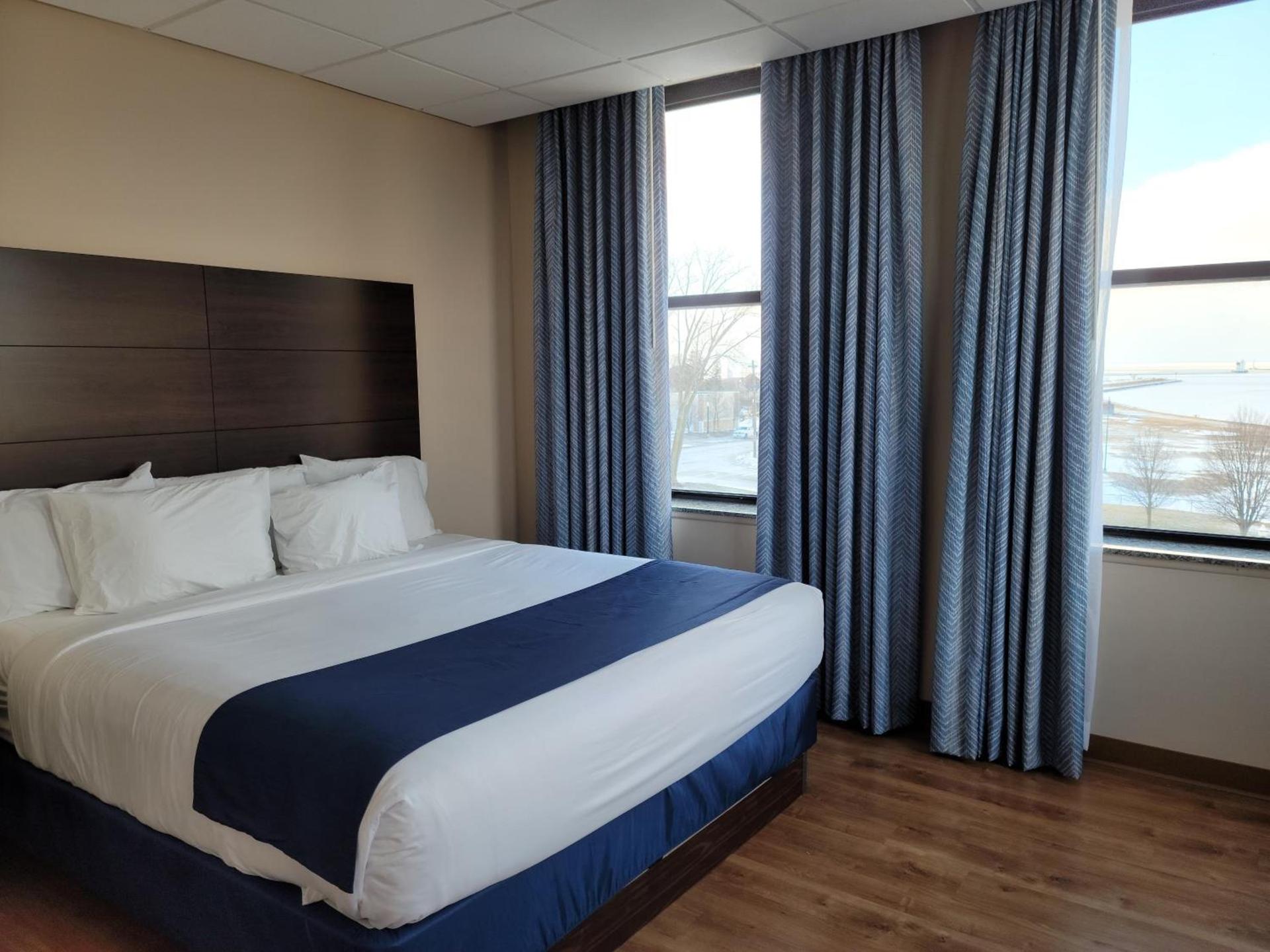 Ariel Broadway Hotel photo 42