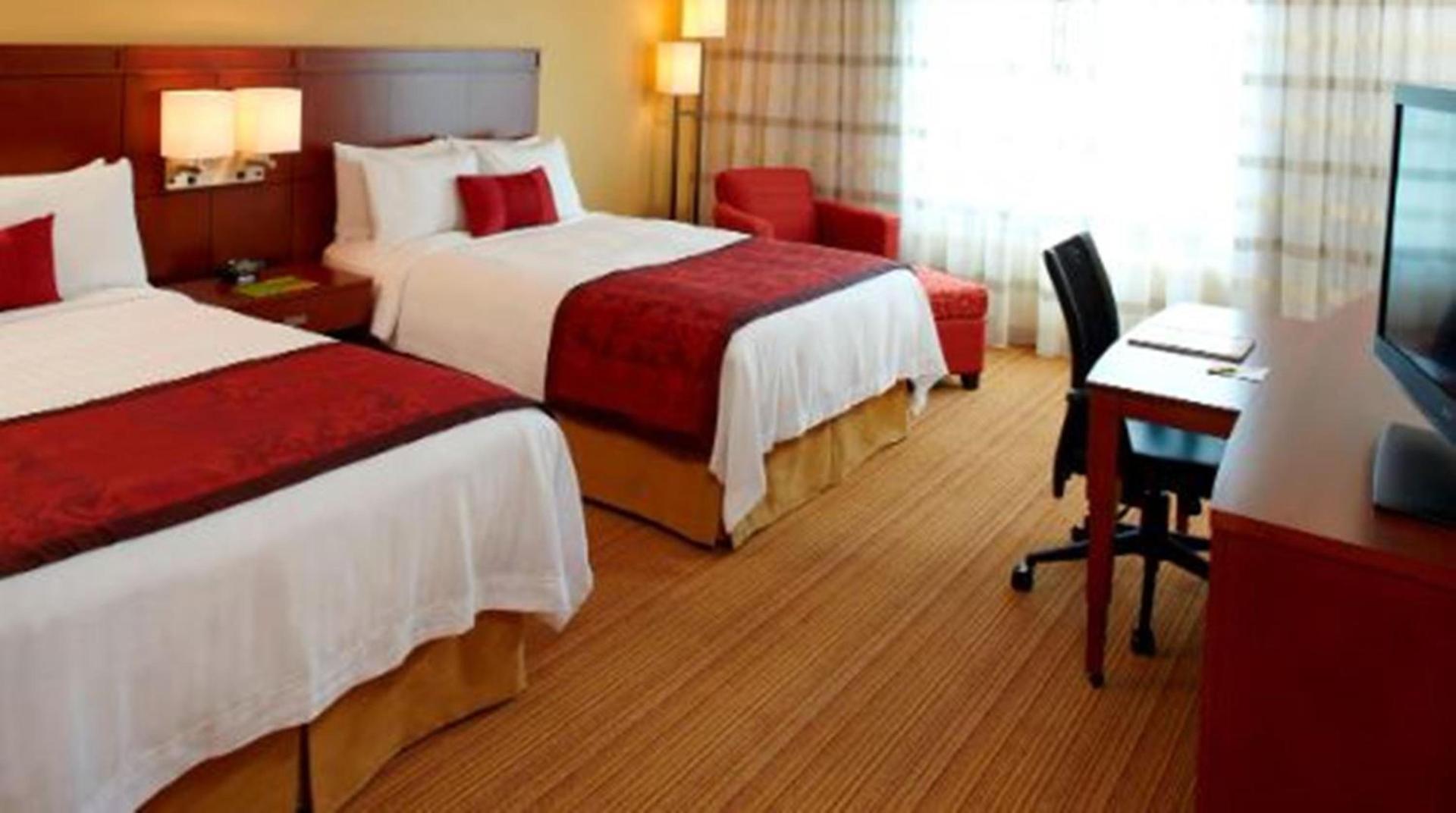 Courtyard by Marriott Buffalo Amherst/University photo 7