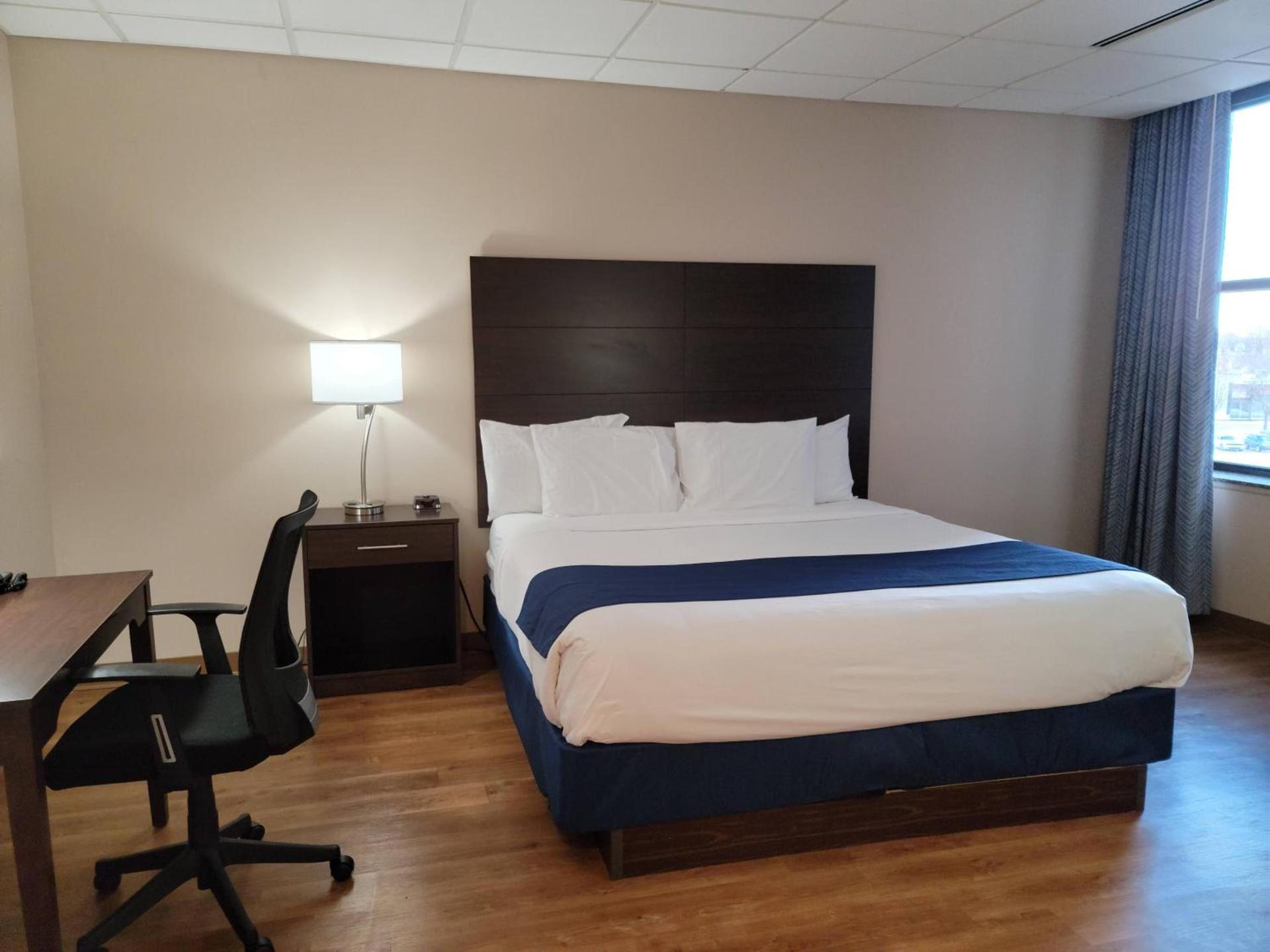 Ariel Broadway Hotel photo 48