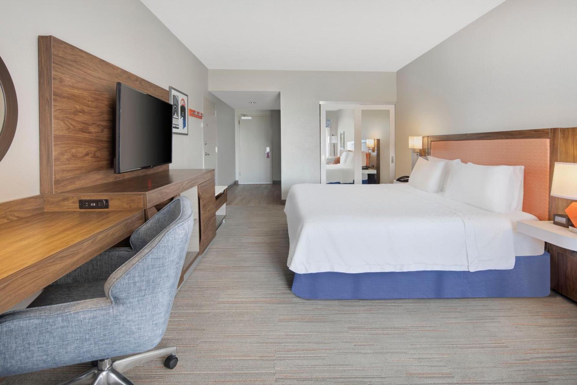 Hampton Inn & Suites St. Augustine-Vilano Beach photo 2