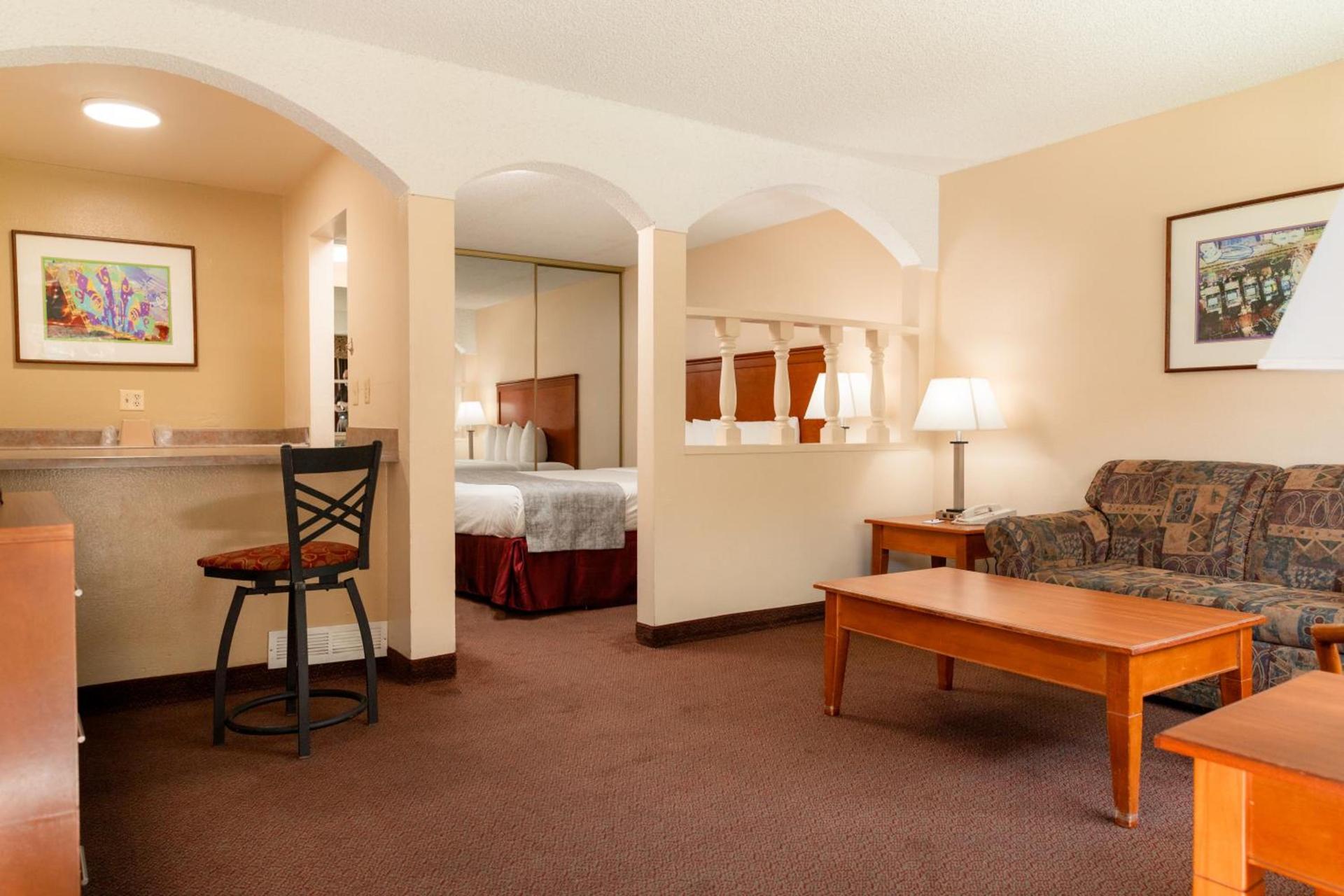 Mardi Gras Hotel & Casino photo 17