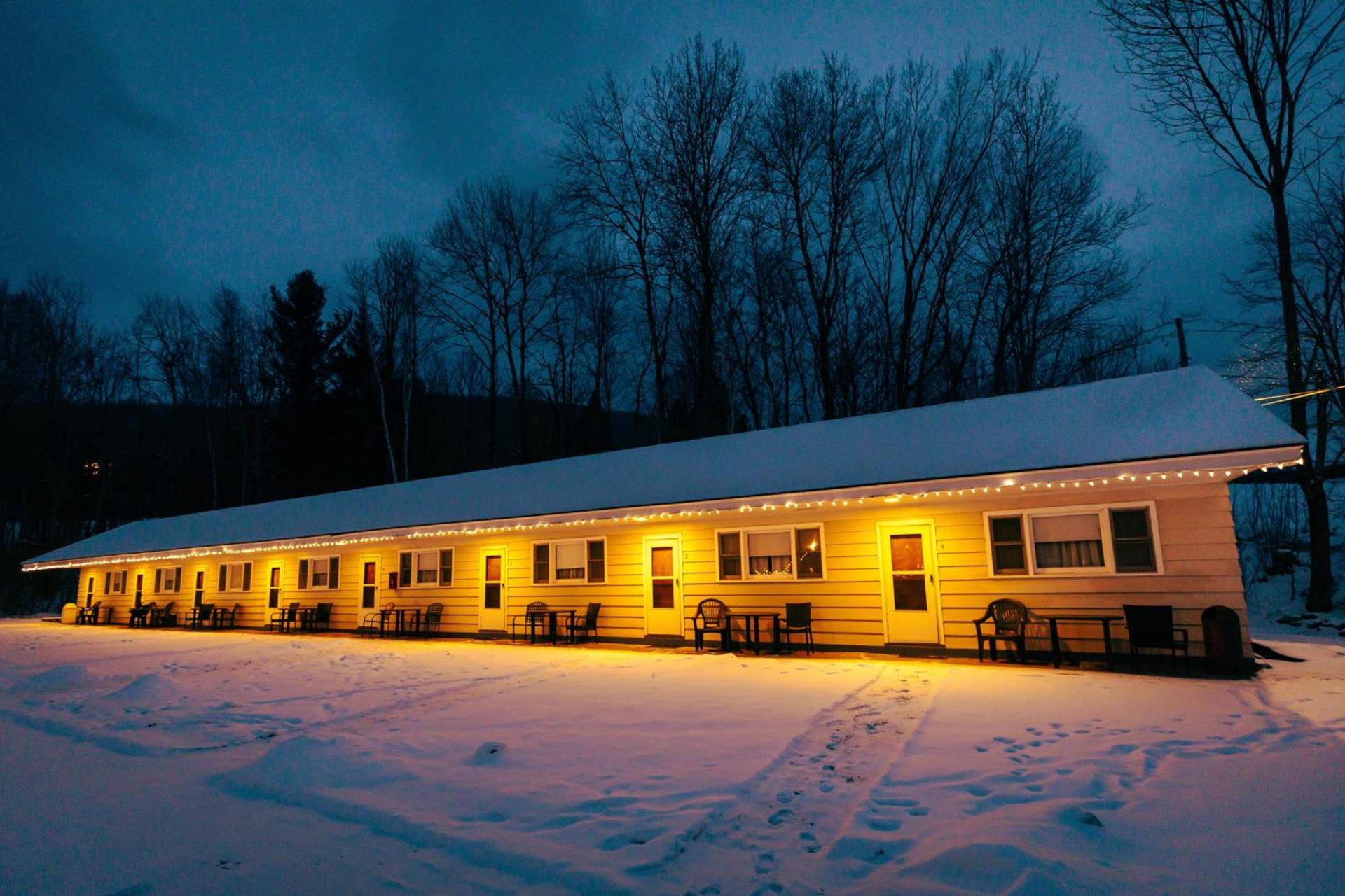 Jimmy OConnor's Windham Mtn Inn photo 18