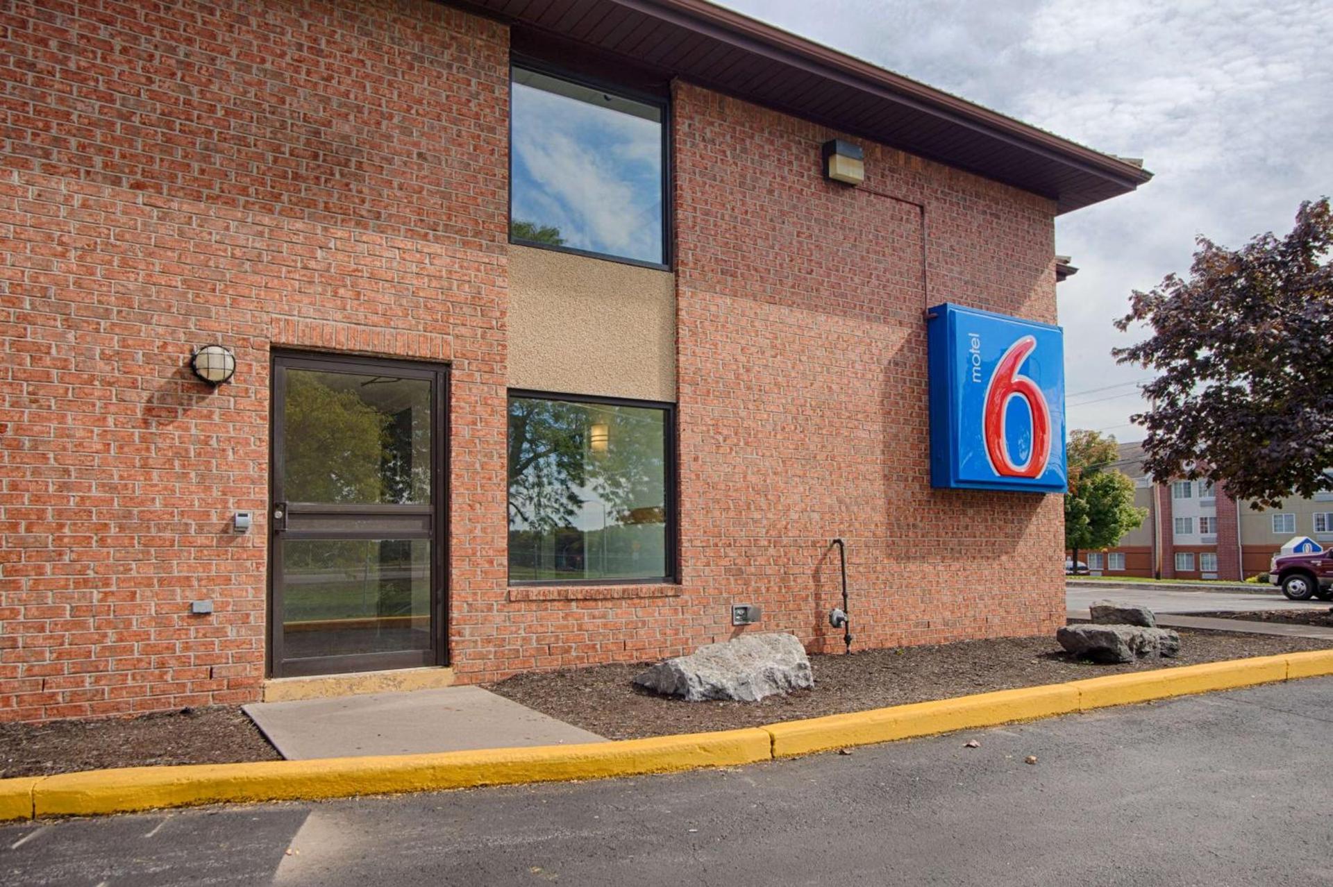 Motel 6 East Syracuse, NY - Airport — hotel in East Syracuse