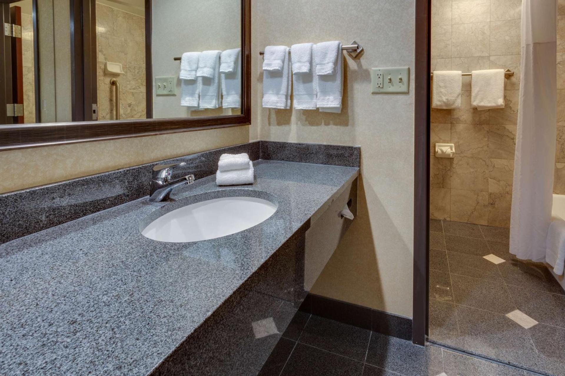 Drury Inn & Suites Memphis Southaven photo 17