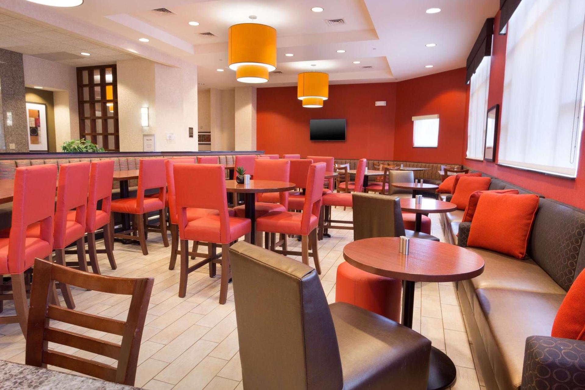 Drury Inn & Suites Dayton North photo 6