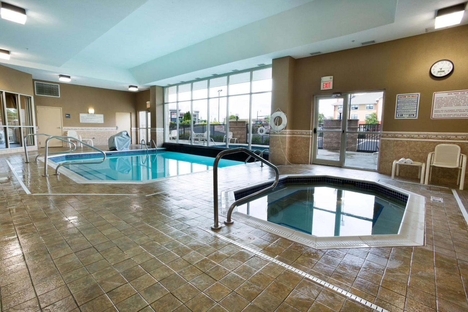 Drury Inn & Suites Dayton North photo 20