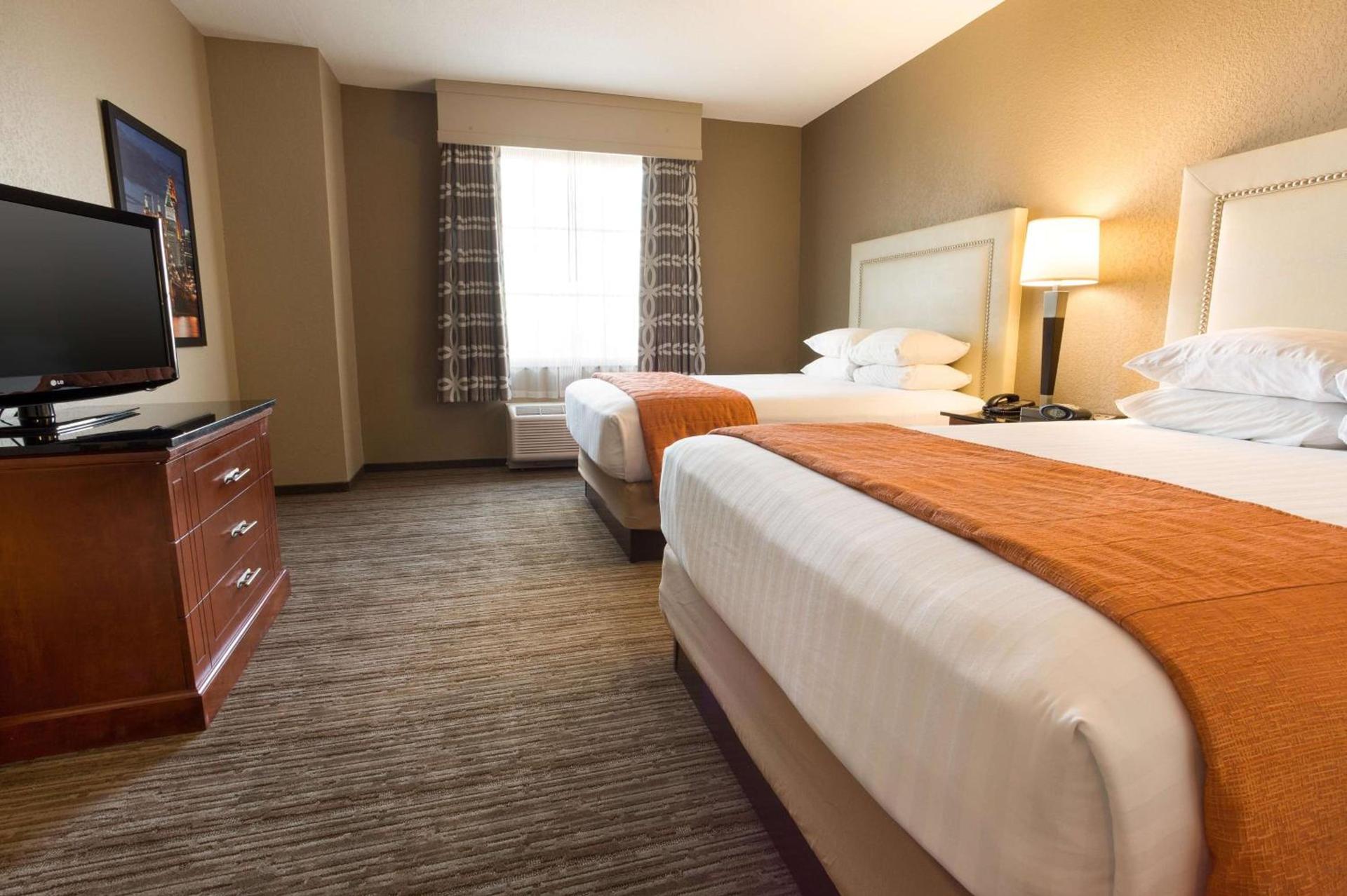 Drury Inn & Suites Cincinnati Sharonville photo 10