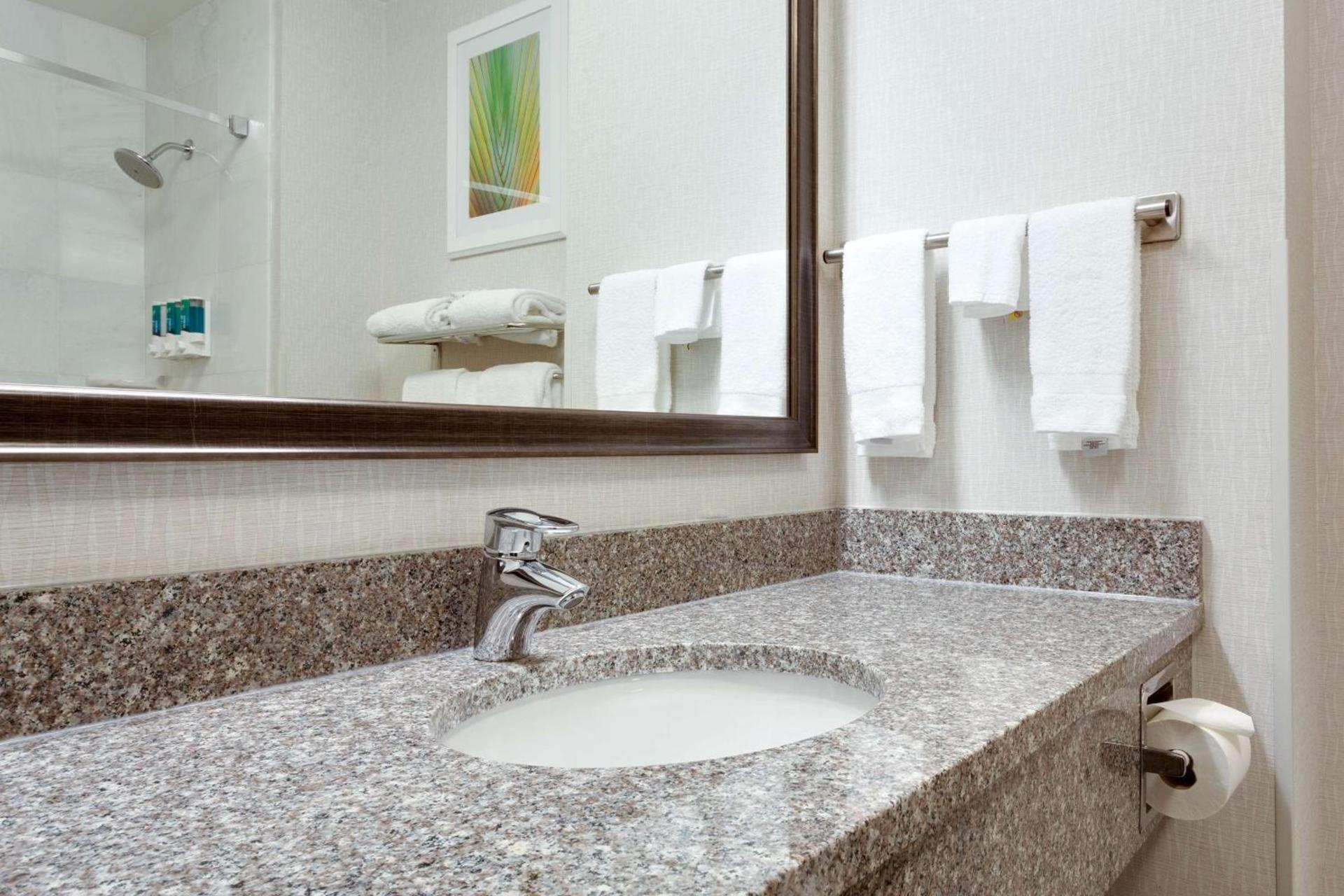 Drury Inn & Suites Greenville photo 16